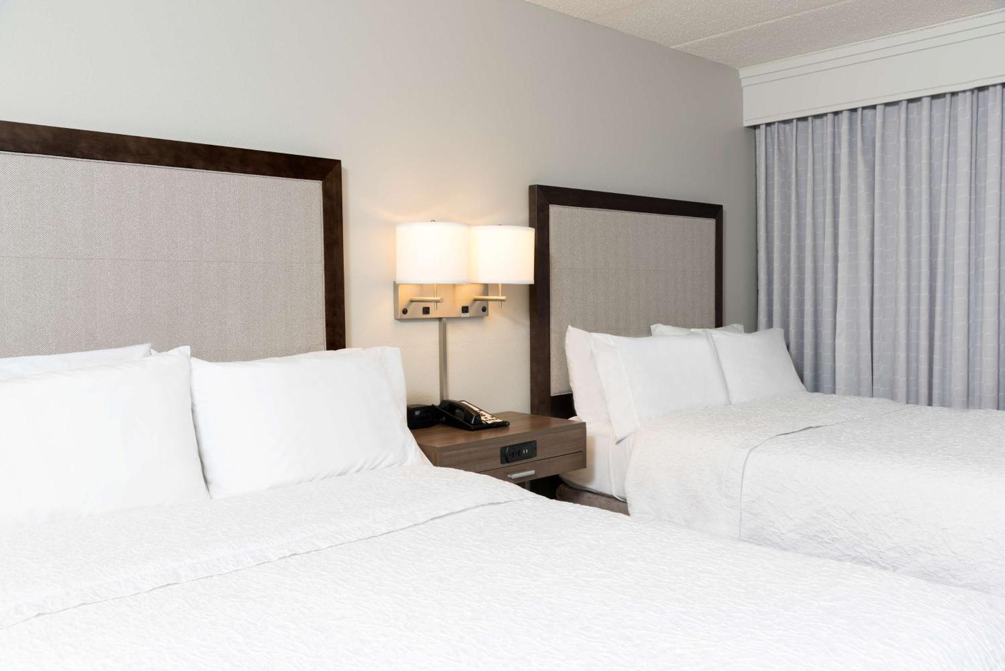 Double Room with Two Double Beds - Non-Smoking