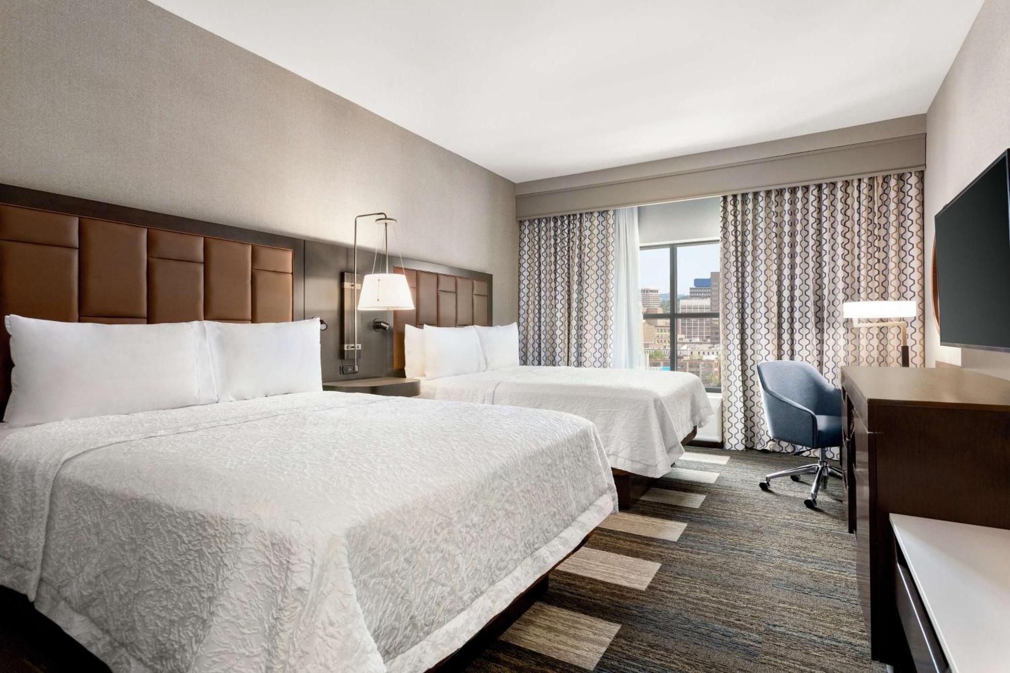 Queen Room Two Queen Beds