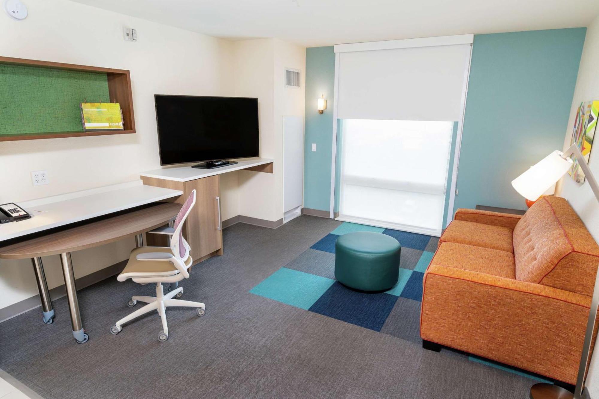 One-Bedroom King Suite Non-Smoking