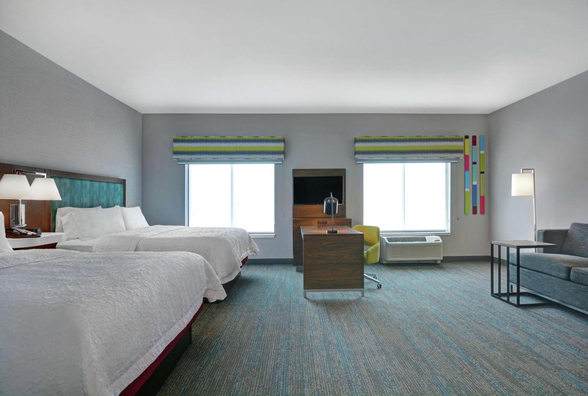 Queen Studio Suite with Two Queen Beds - Non-Smoking