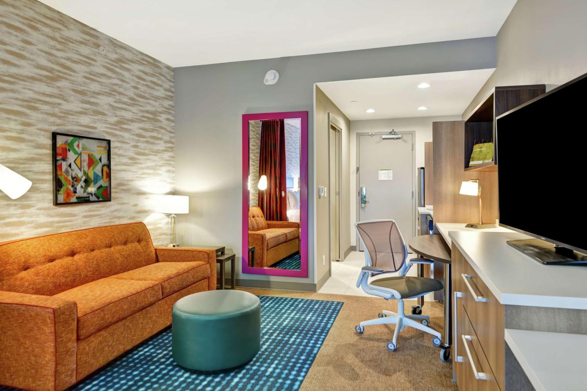King Studio Suite Non-Smoking