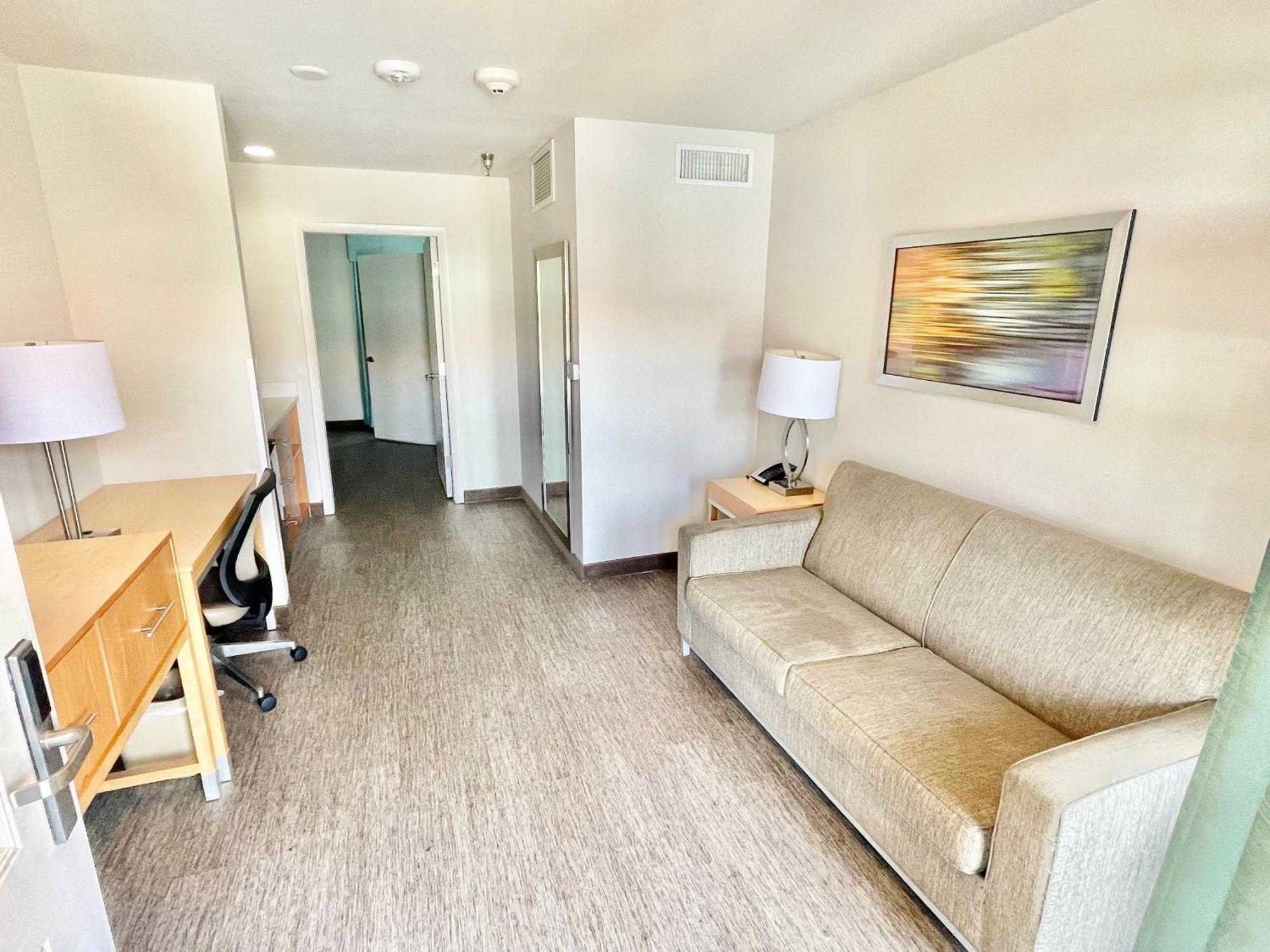 Superior Suite Two Queen Beds Smoke