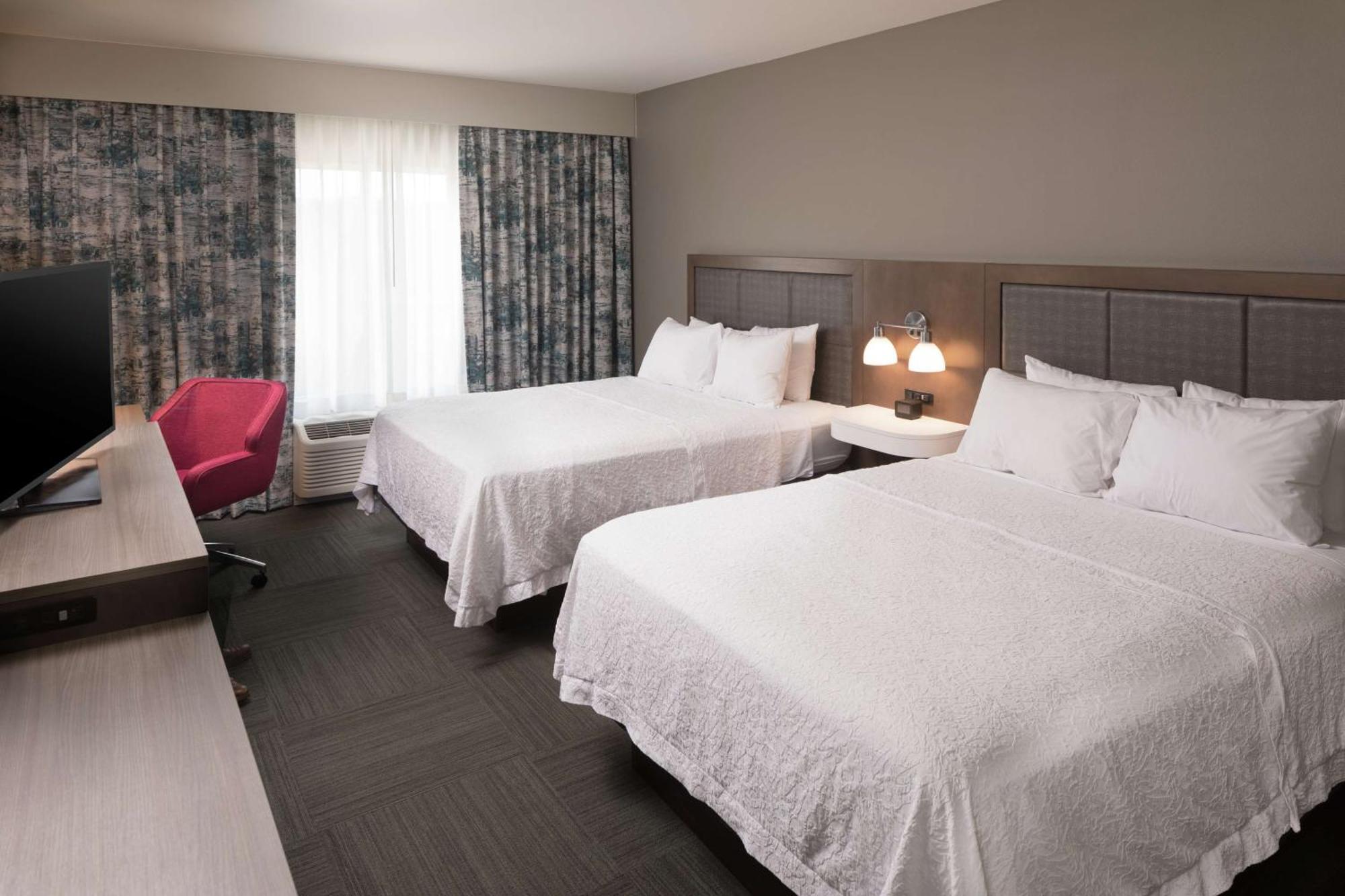 Queen Room Two Queen Beds