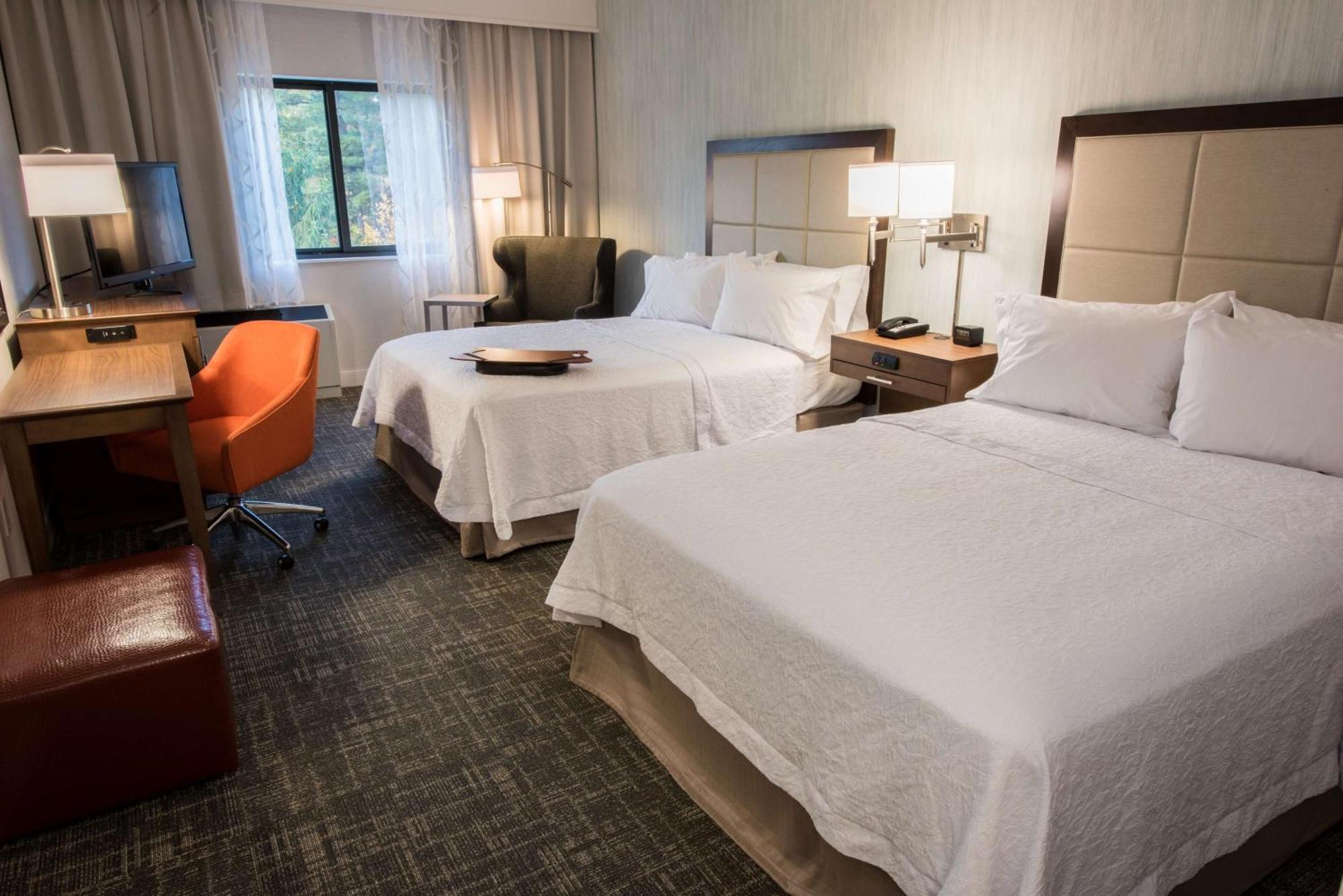 Queen Room Two Queen Beds