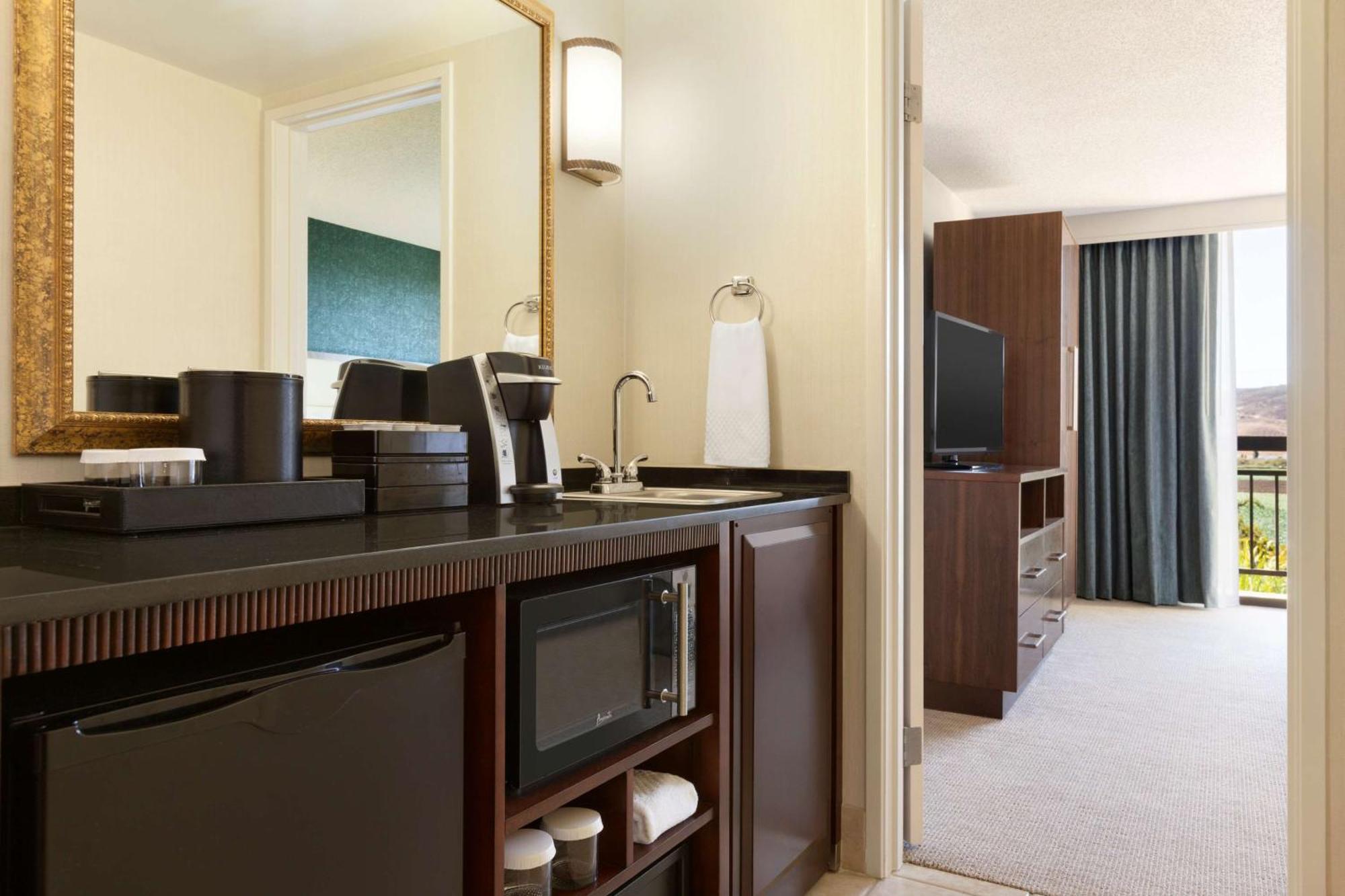 Executive King Suite Non-Smoking