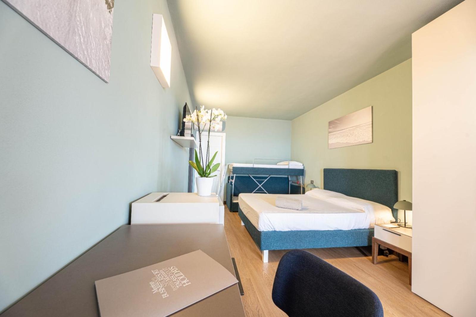 Quadruple Room Sea View