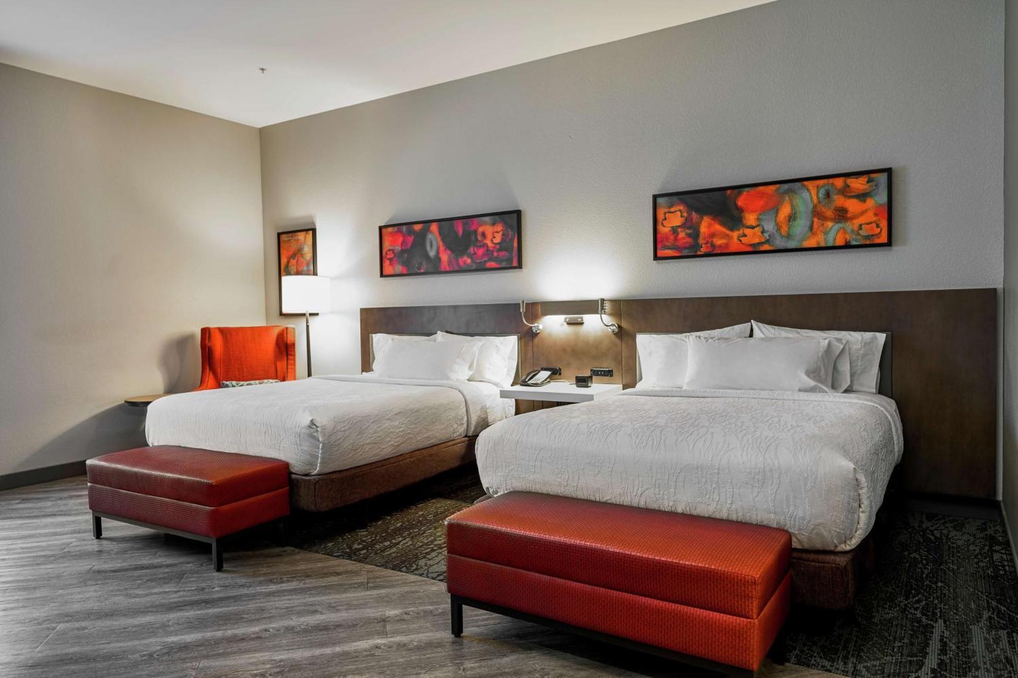 Queen Room Two Queen Beds Mobility Access