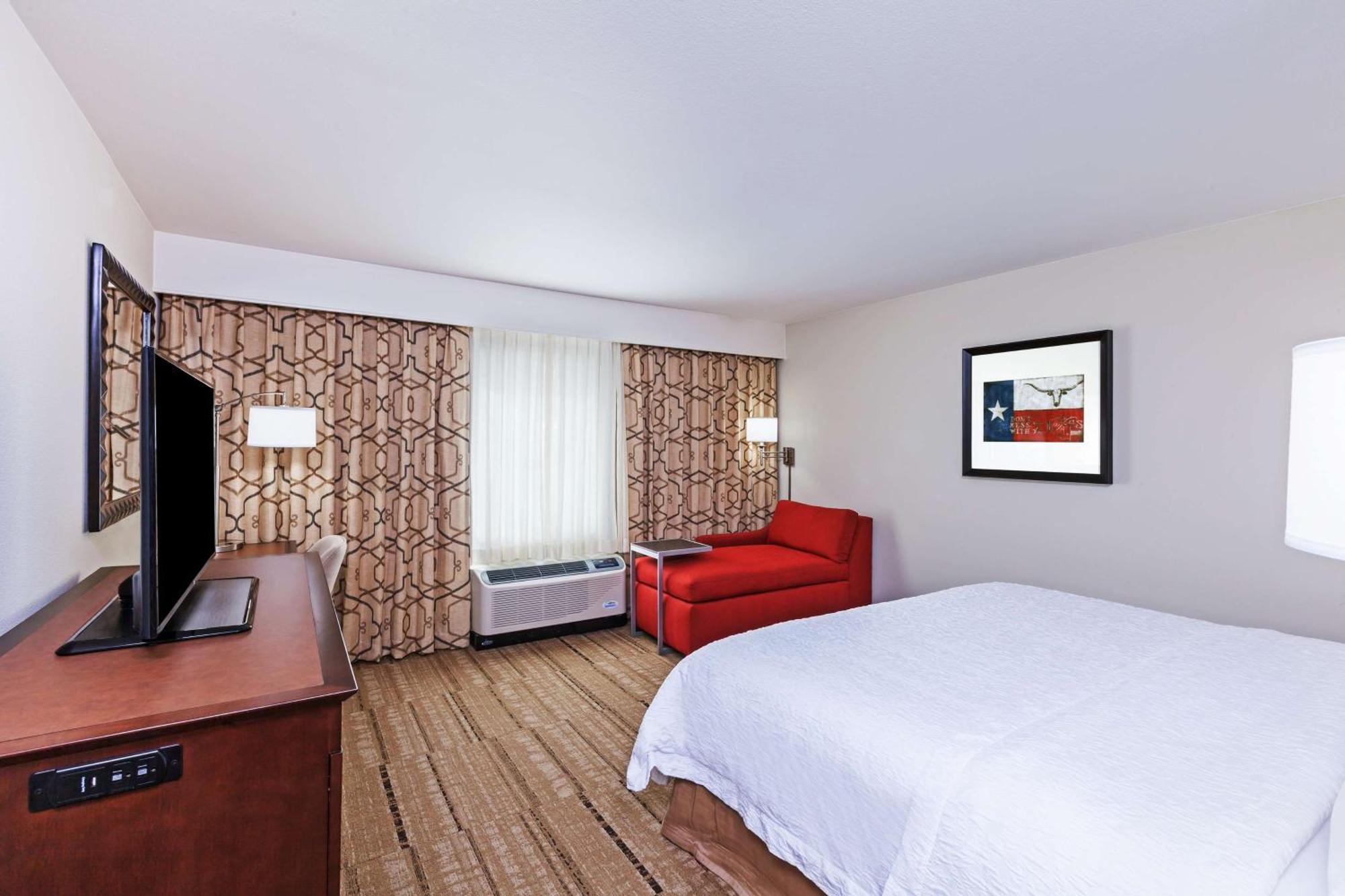 King Room - Non-Smoking