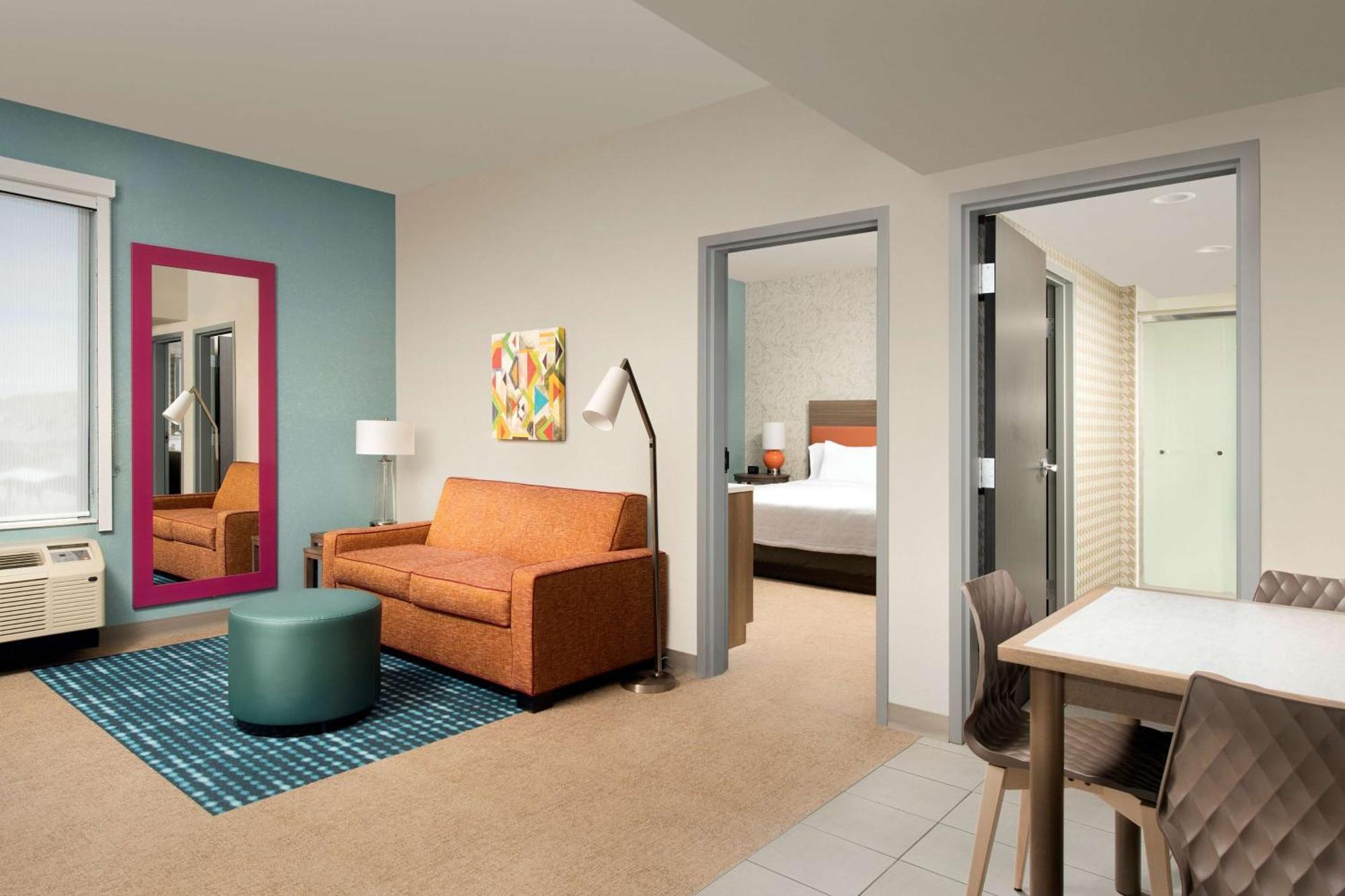 One-Bedroom King Suite Non-Smoking
