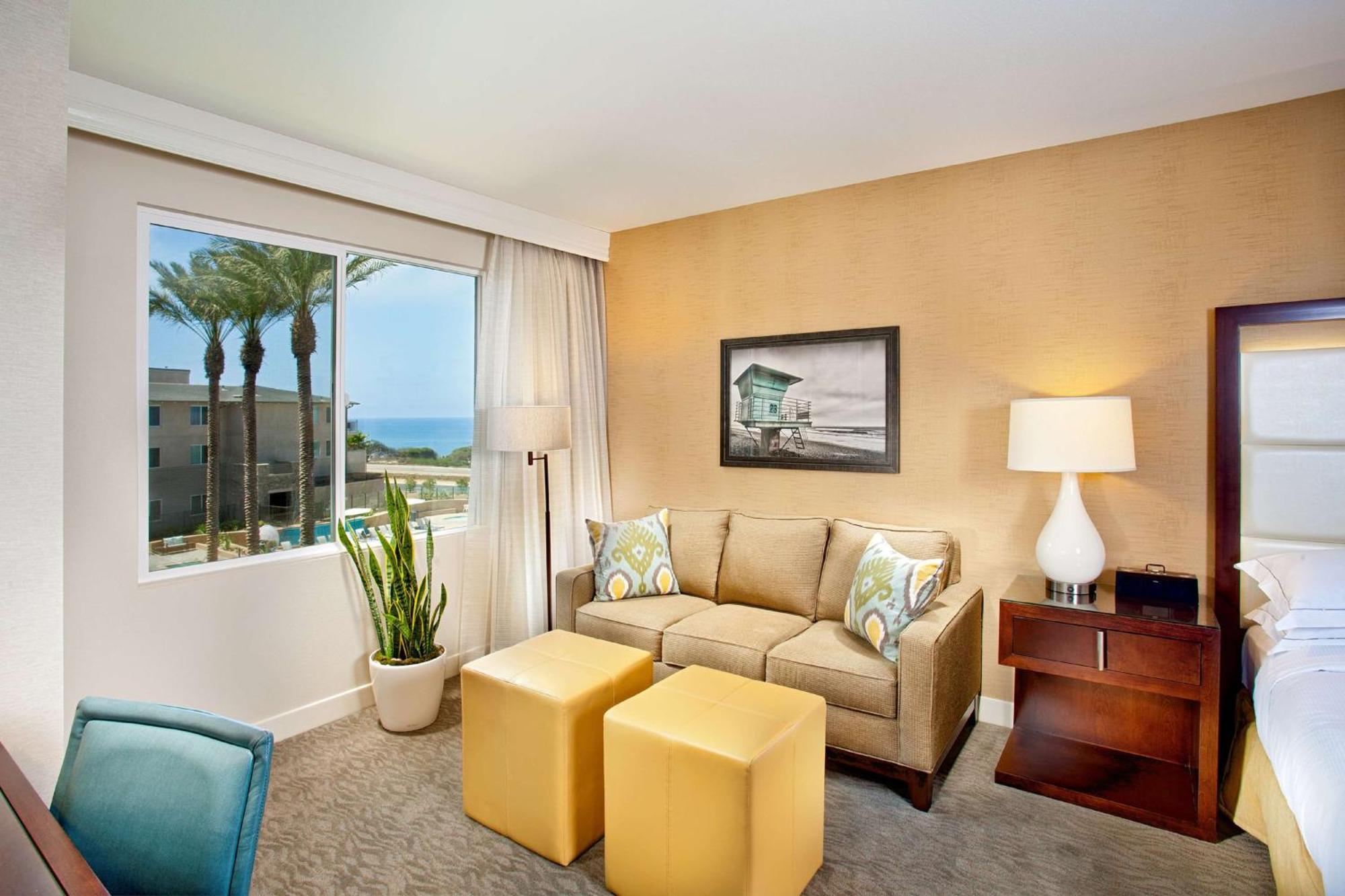 King Room with Sofa Bed and Ocean View - First Floor