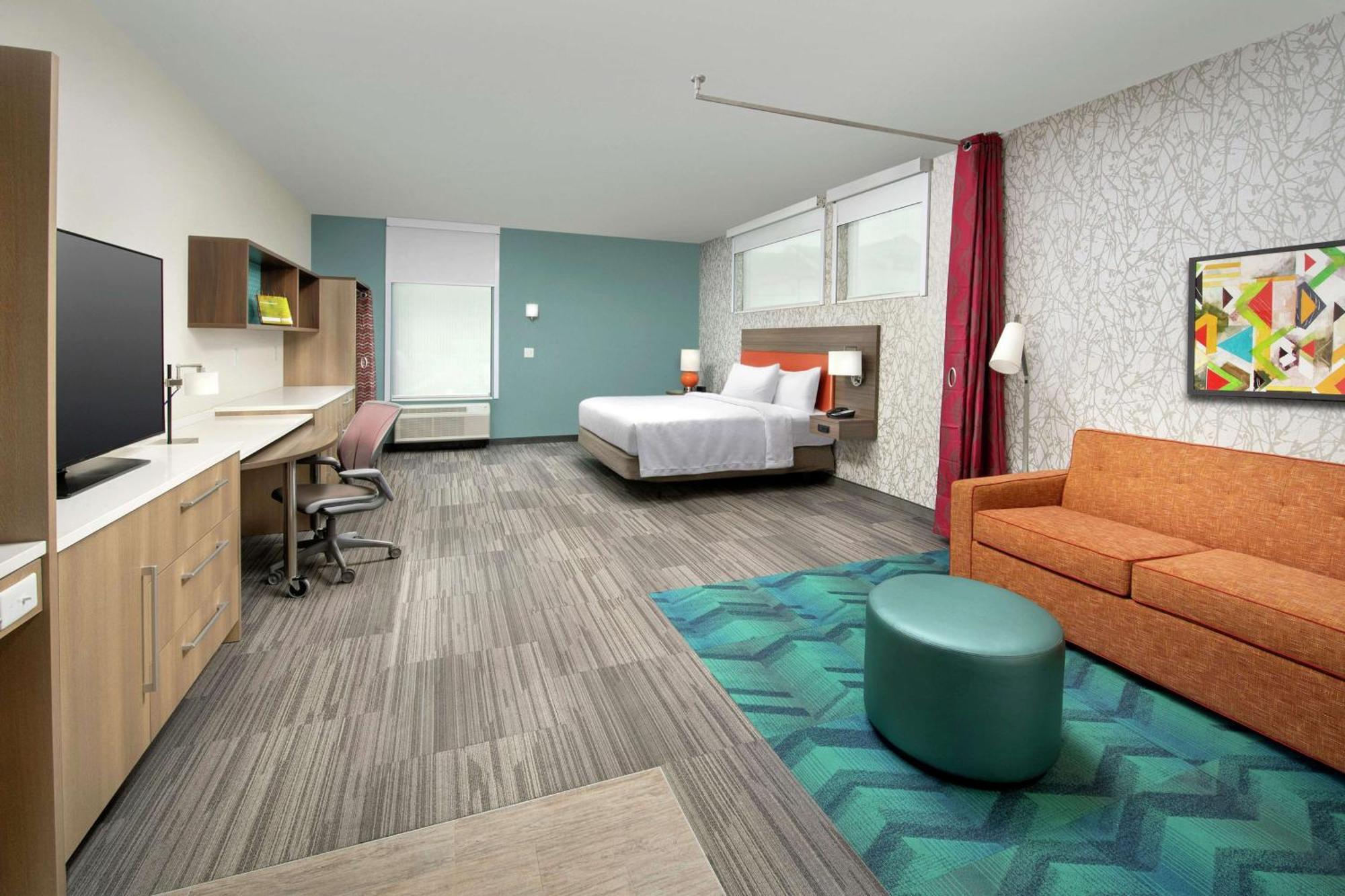 King Studio Suite Hearing Access or Non-Smoking