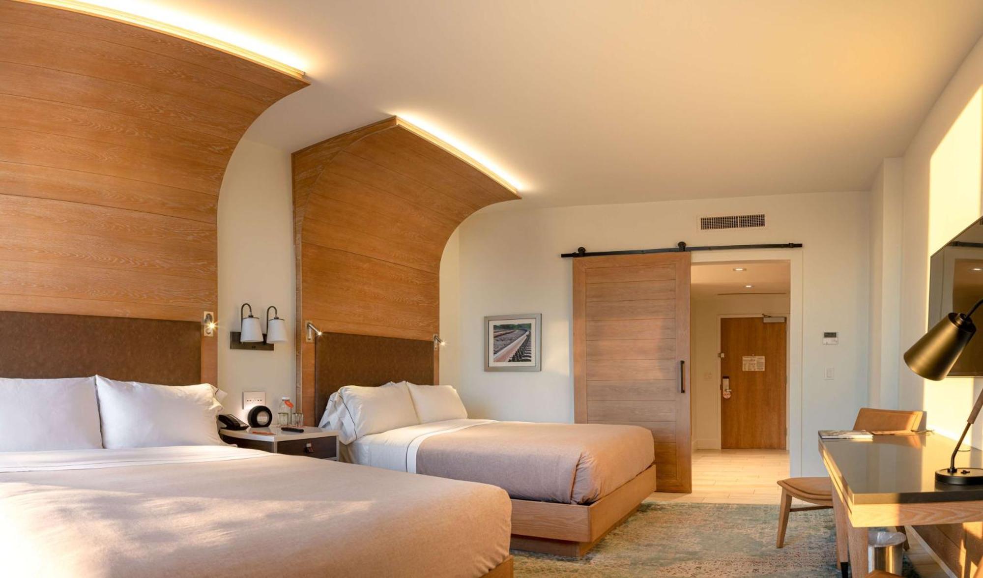 Queen Room Two Queen Beds