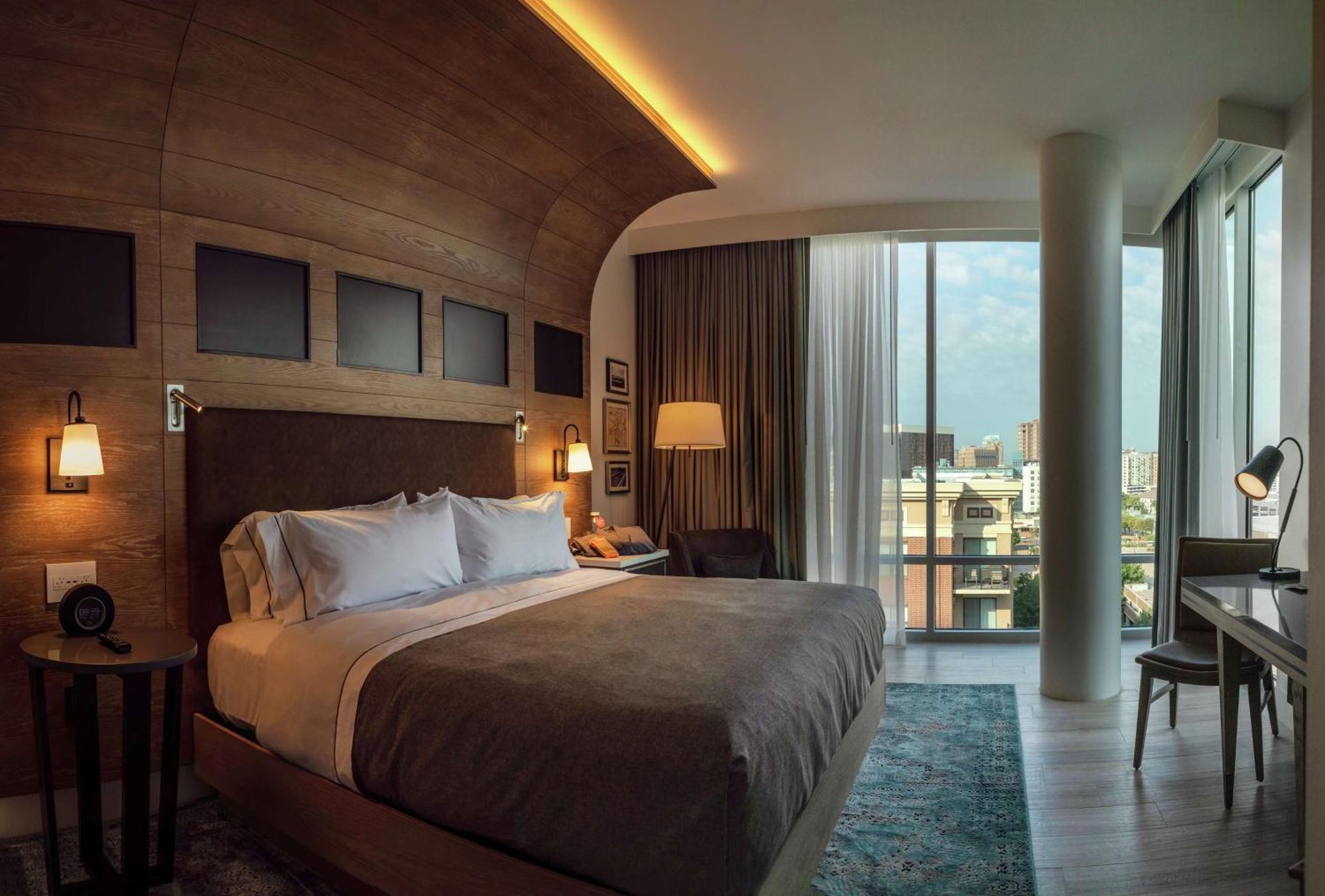 King Room