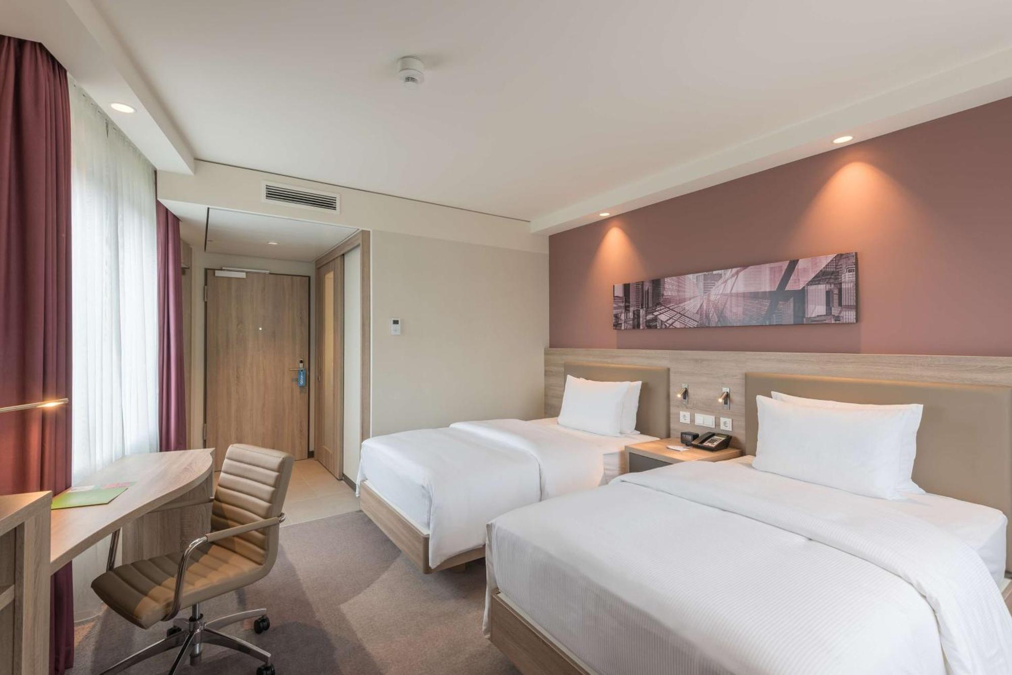 Twin Room Non-Smoking