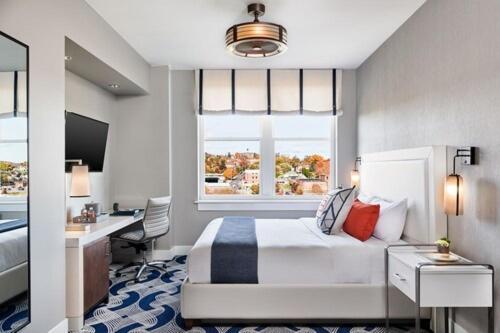 One-Bedroom Suite