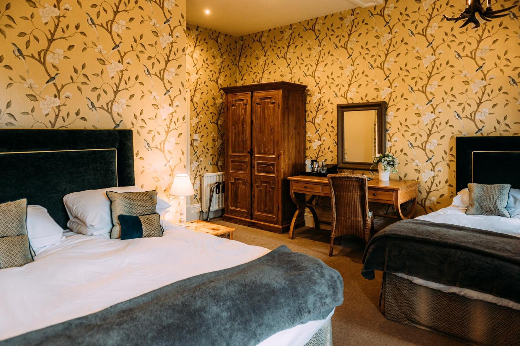 Family Ensuite Bedroom