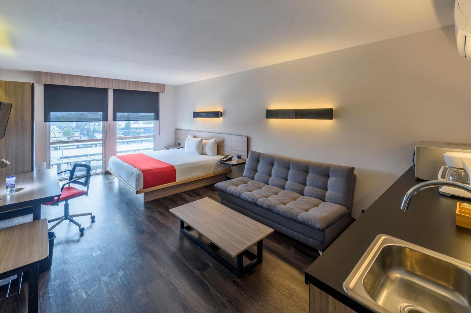 Superior Queen Room Sofa Bed