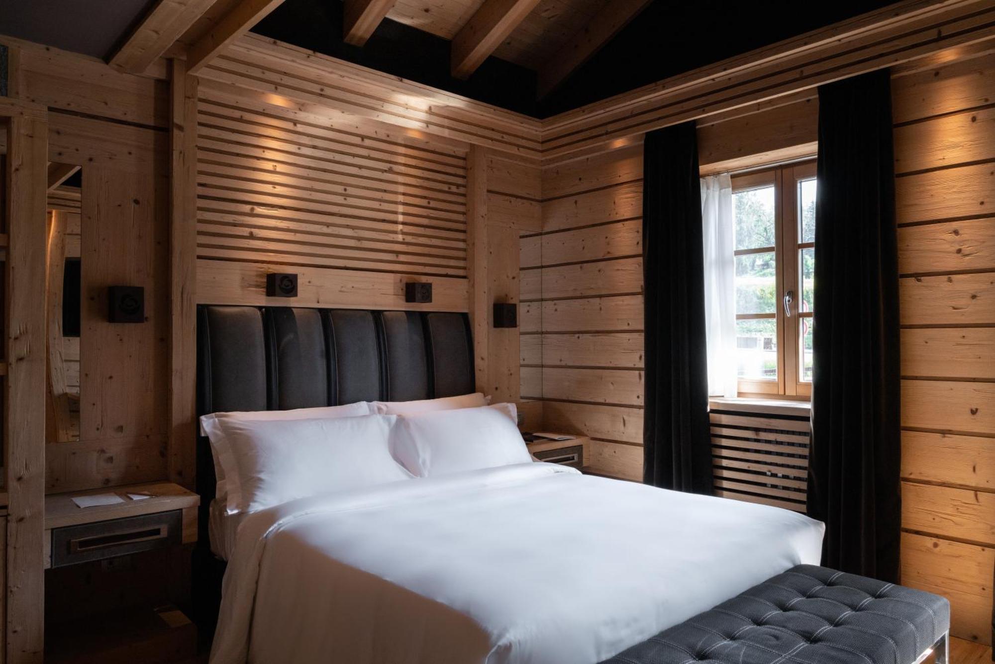 Loft Deluxe Room