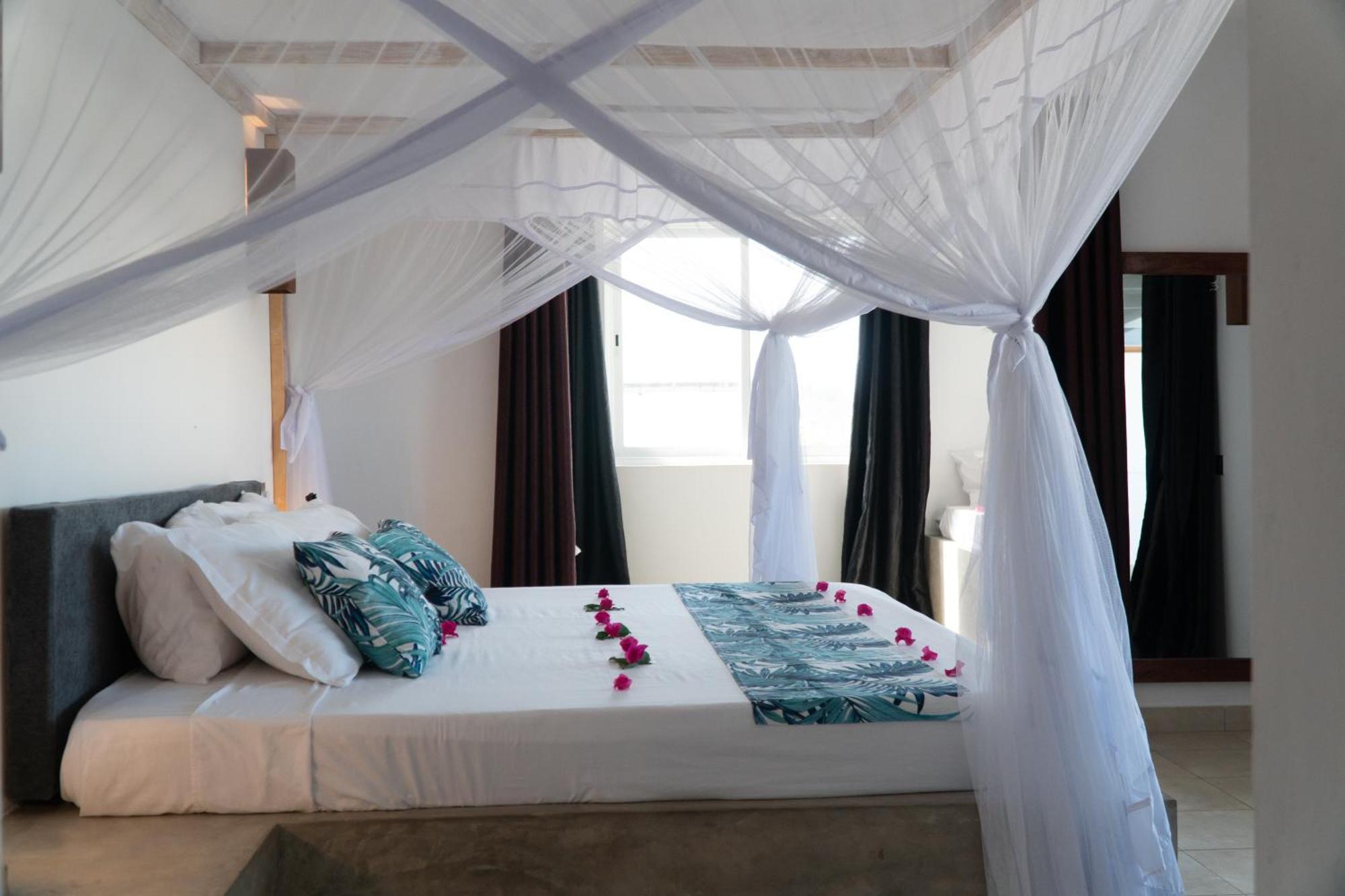 Family Room Side Sea View