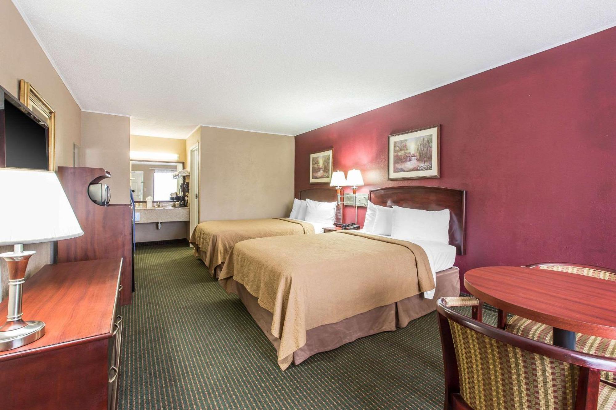 Double Room with Two Double Beds - Non-Smoking