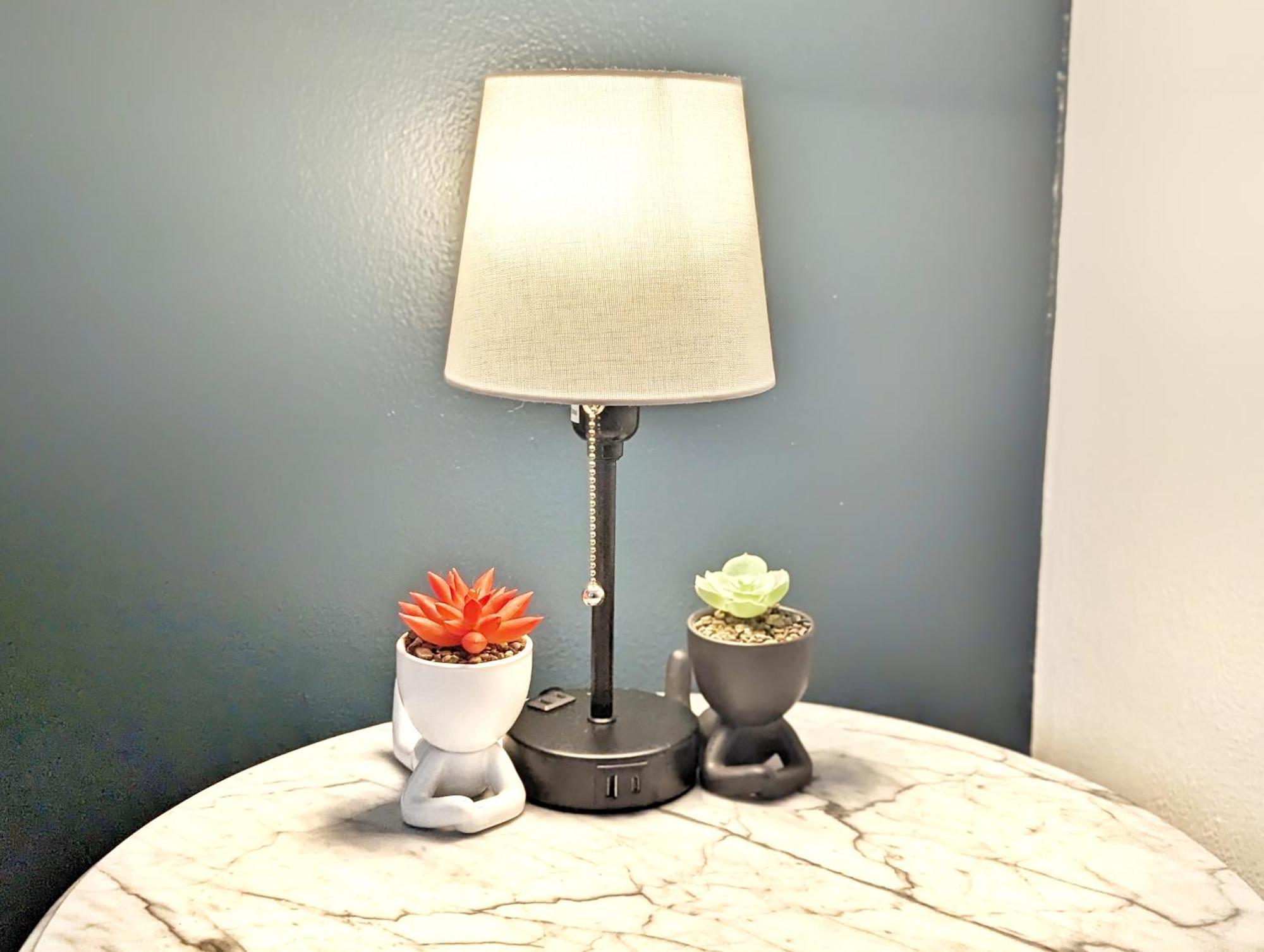 Queen Room Garden View