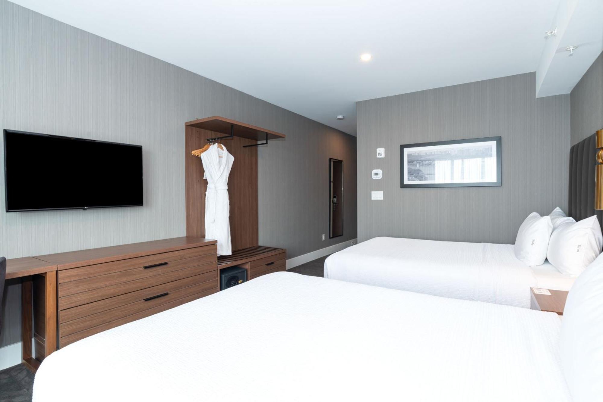 Standard Room 2 Queen Beds