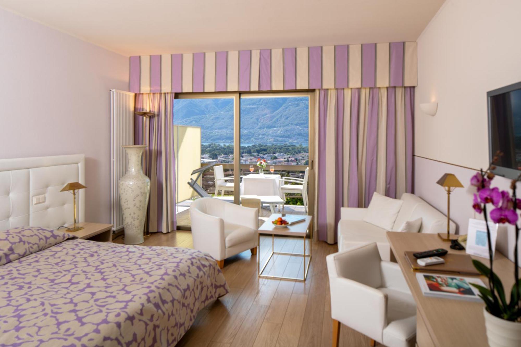 Superior Double Room Balcony Lake View