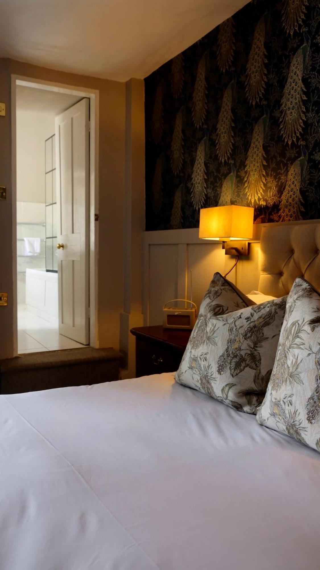 Small Double or Twin Room