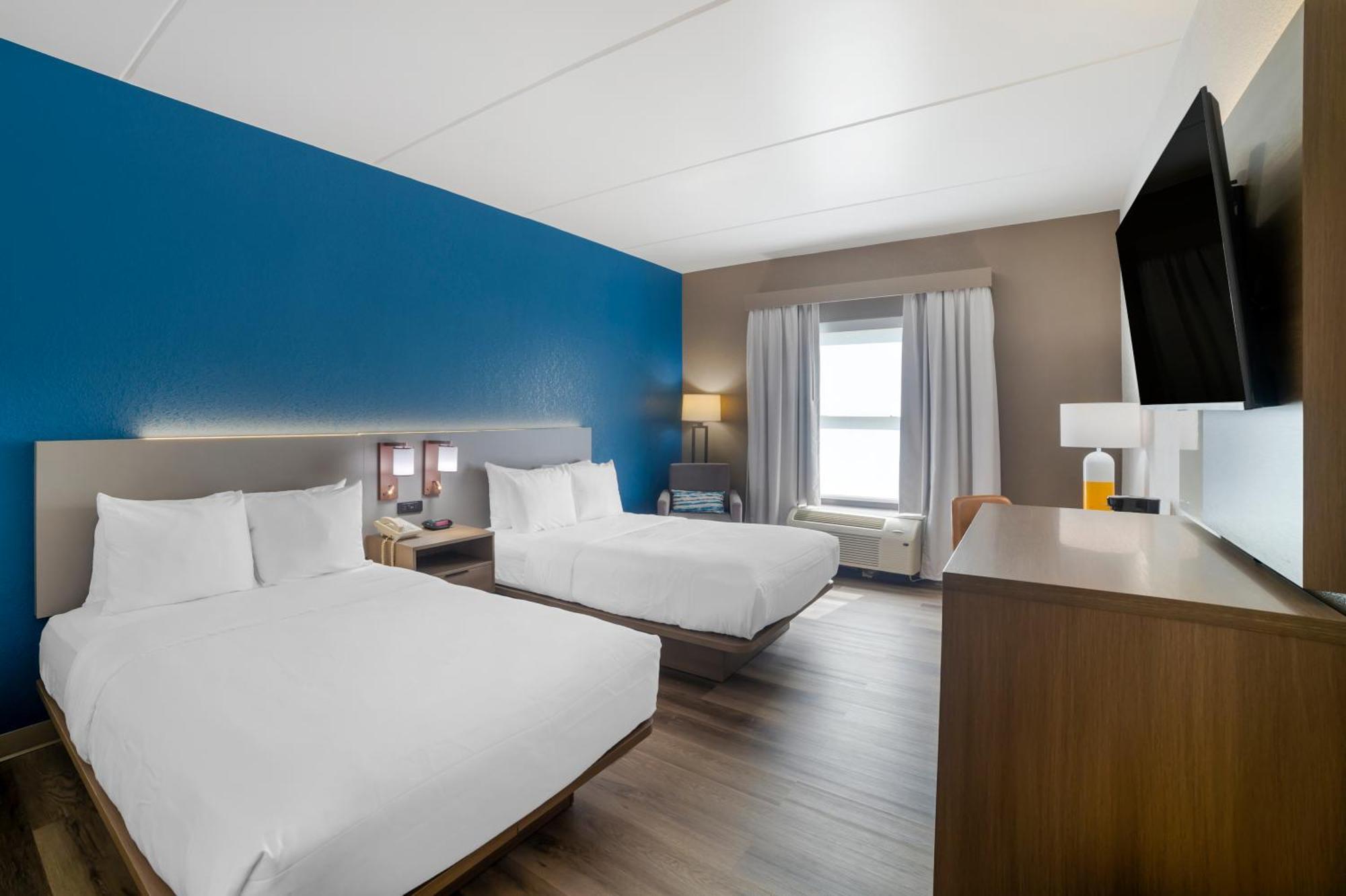 Double Room with Two Double Beds - Non-Smoking