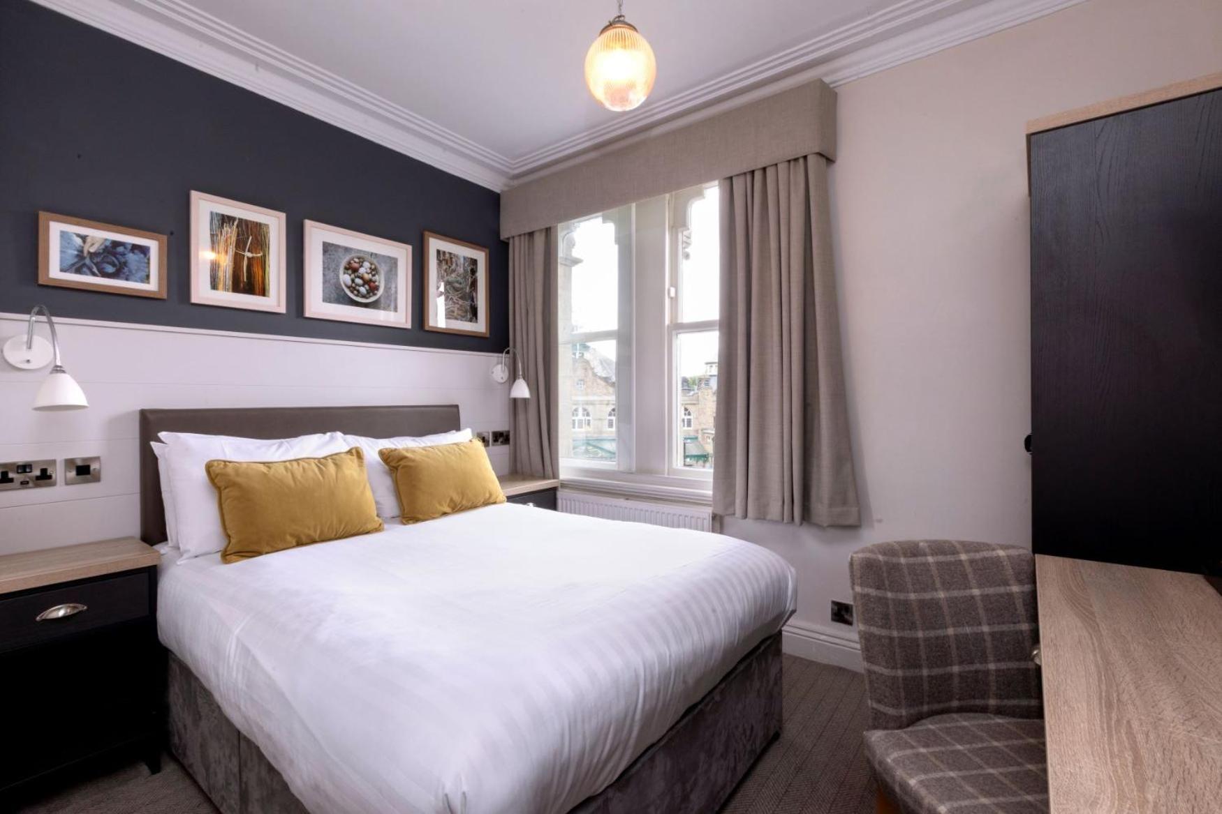 Cosy Double Room