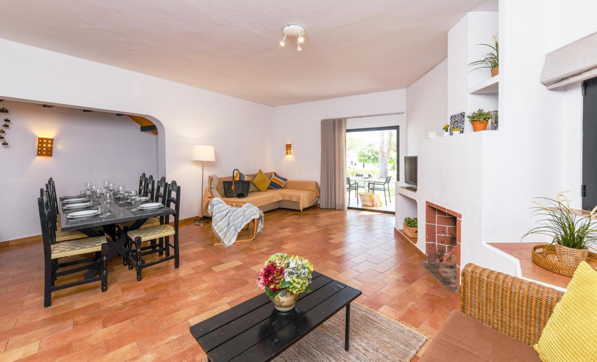 Four-Bedroom Villa,1555791832:JPEG