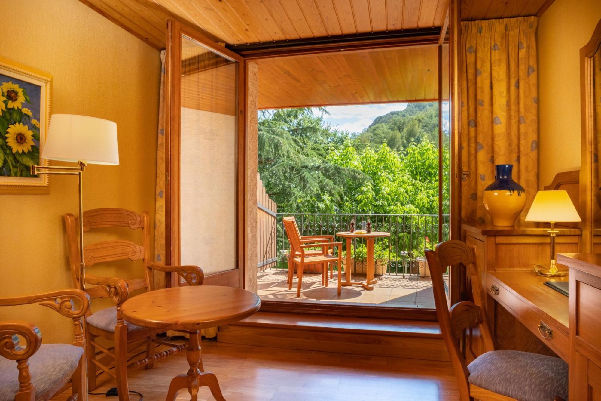 Superior Deluxe Double or Twin Room