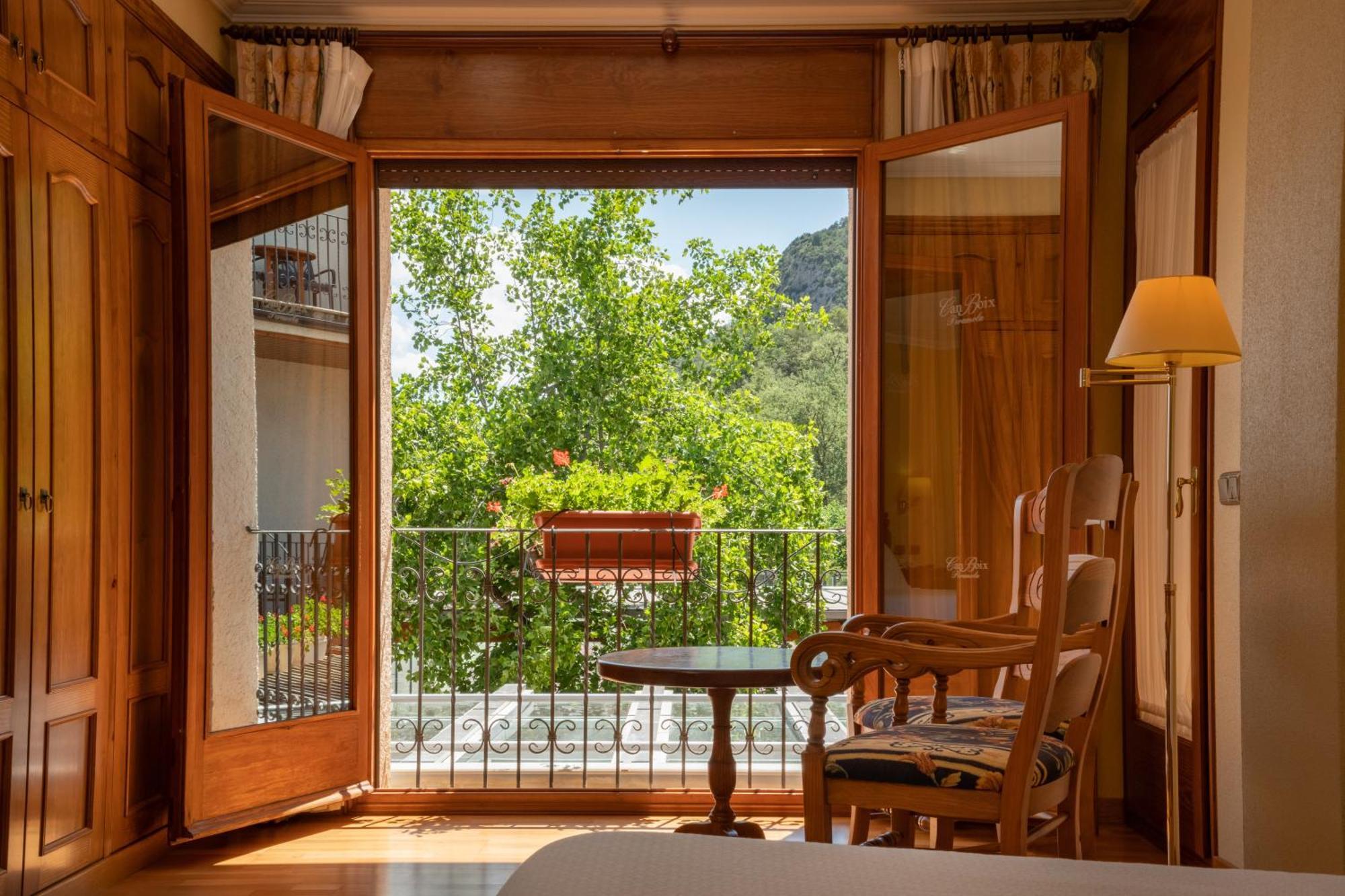 Superior Deluxe Double or Twin Room