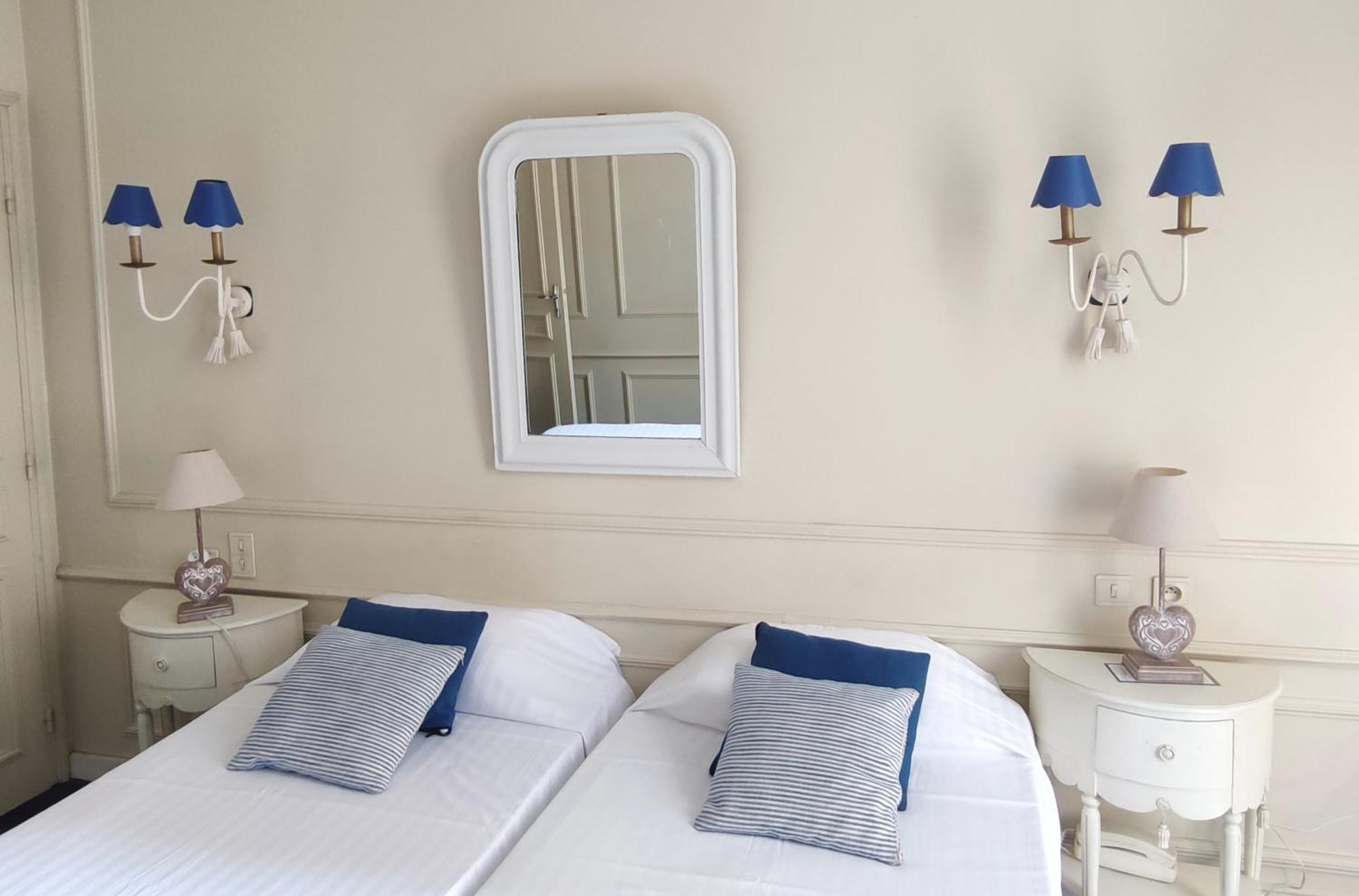 Comfort Twin Room