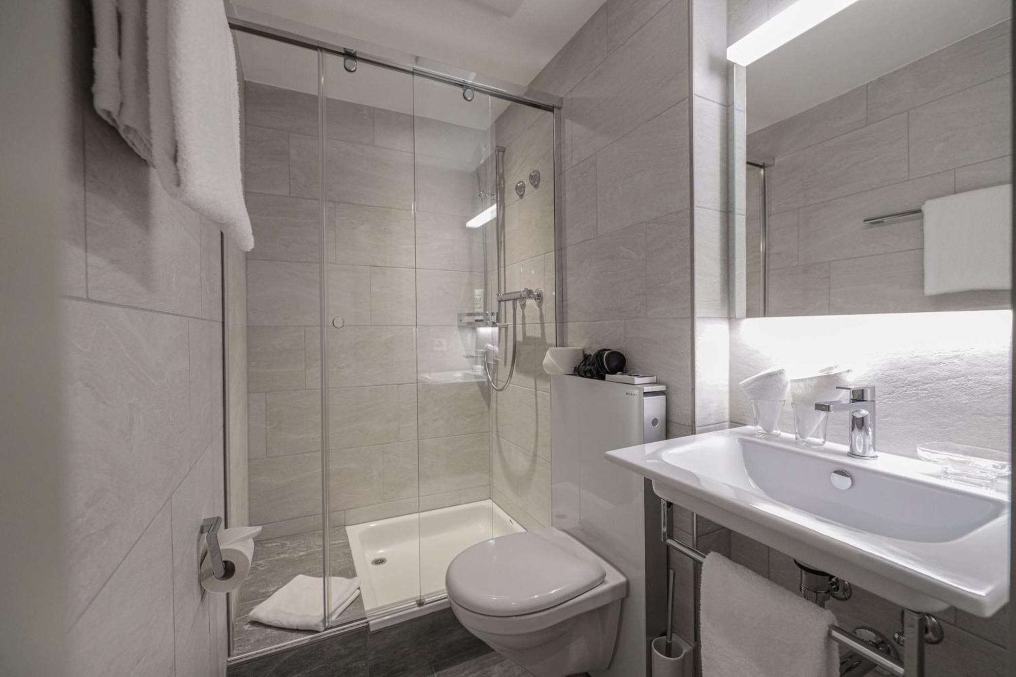 Comfort Single Room