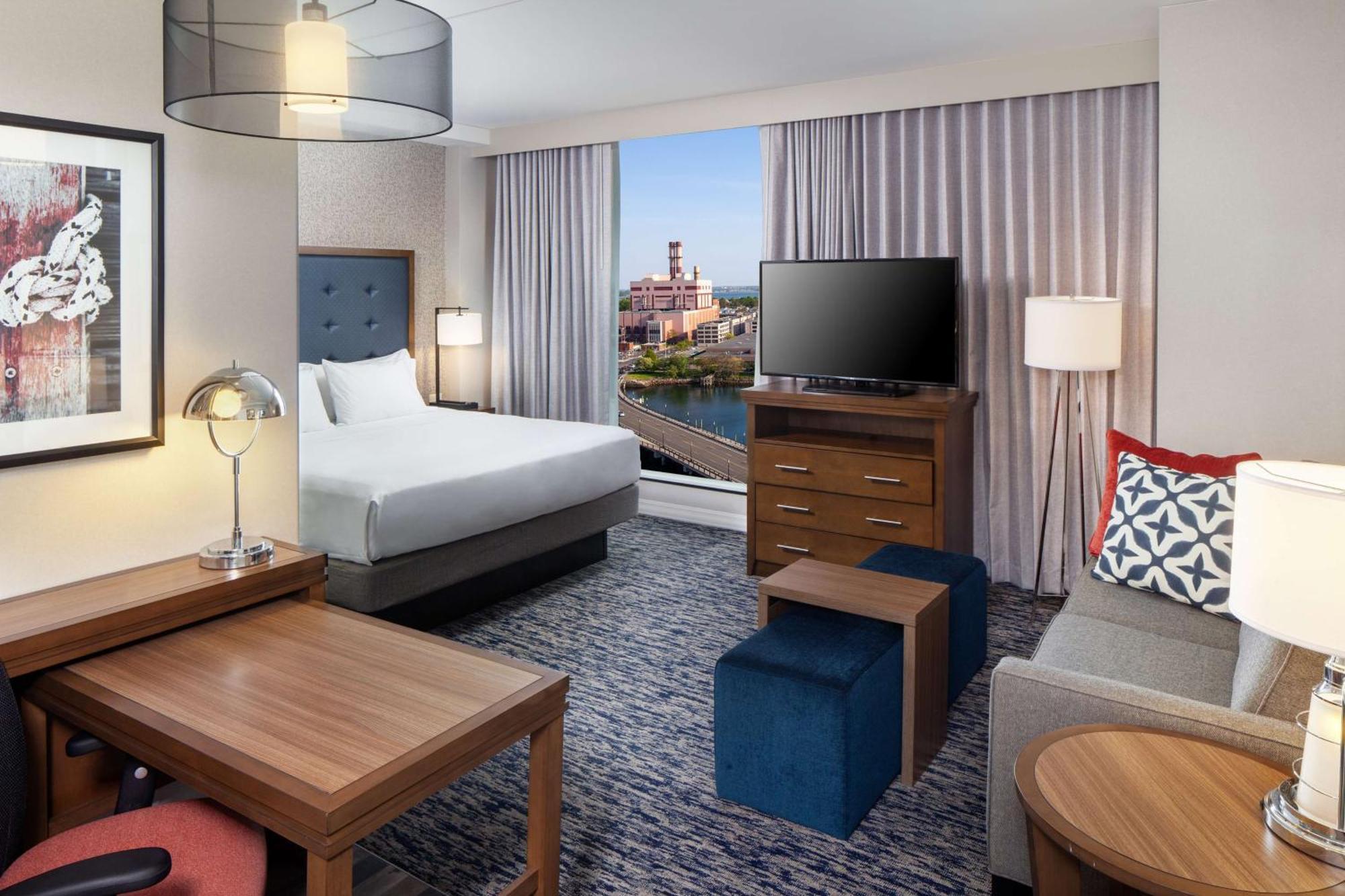 King Studio Suite Water View