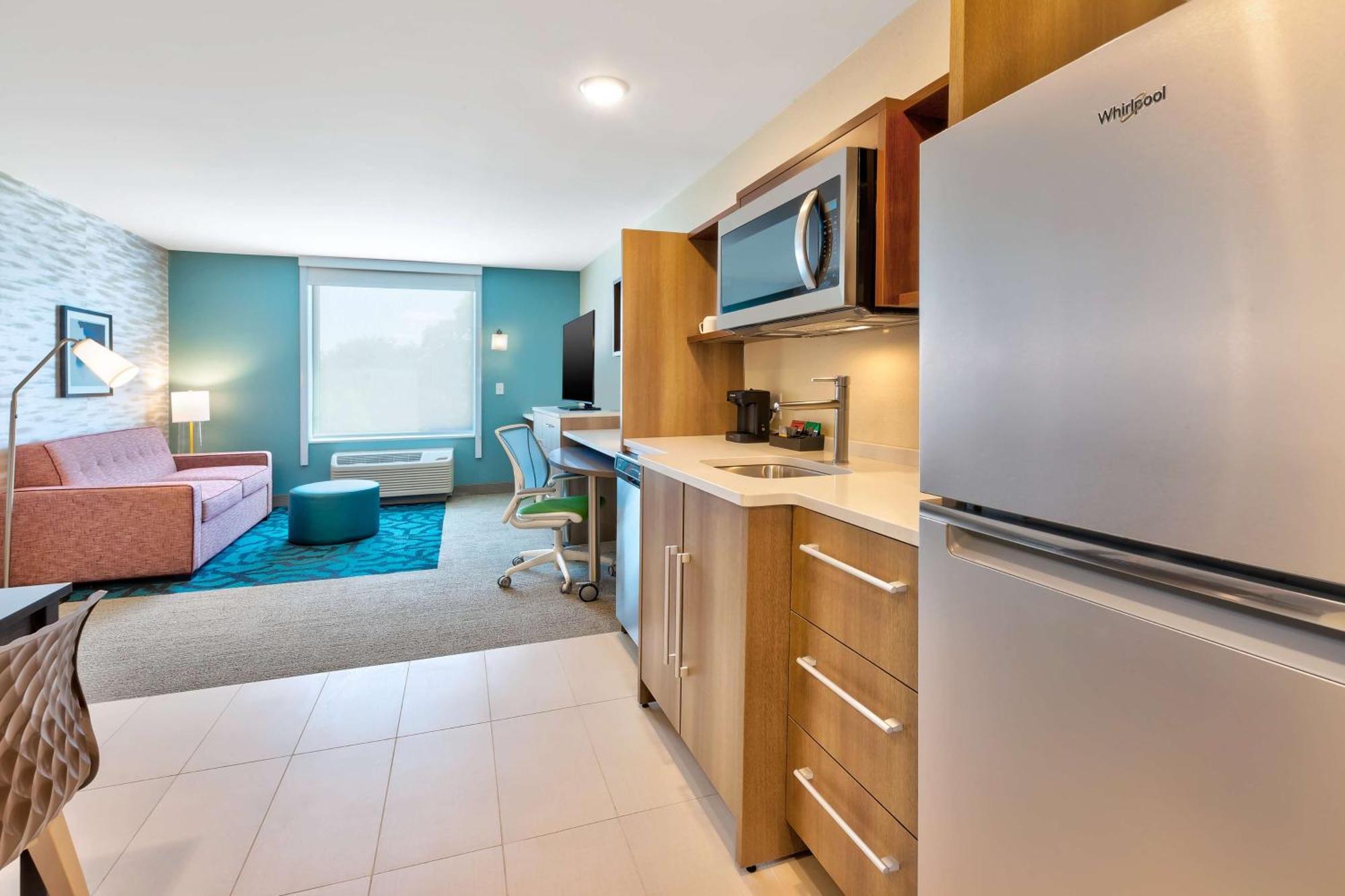 One-Bedroom King Suite Non-Smoking