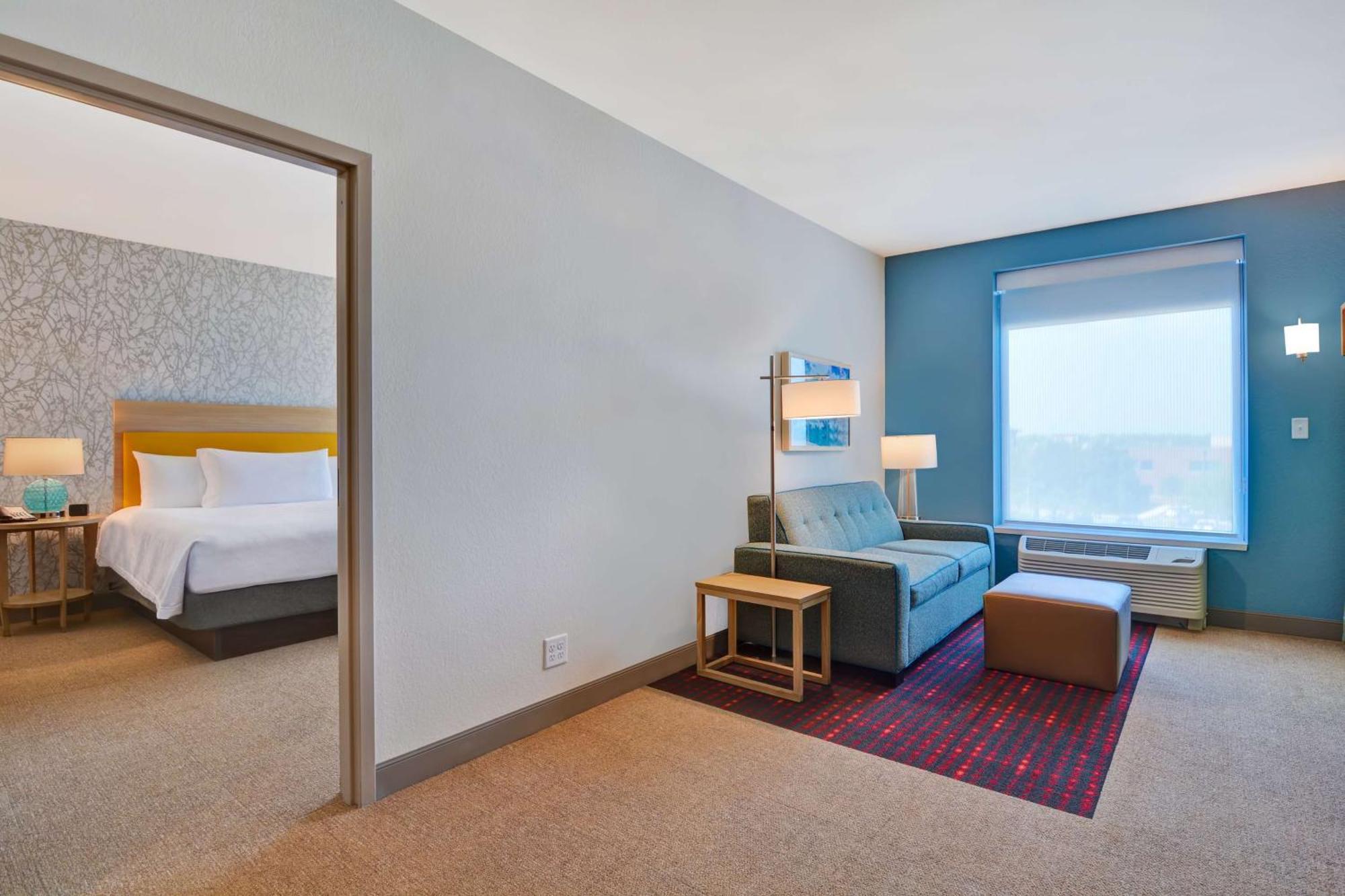 One-Bedroom King Suite Non-Smoking