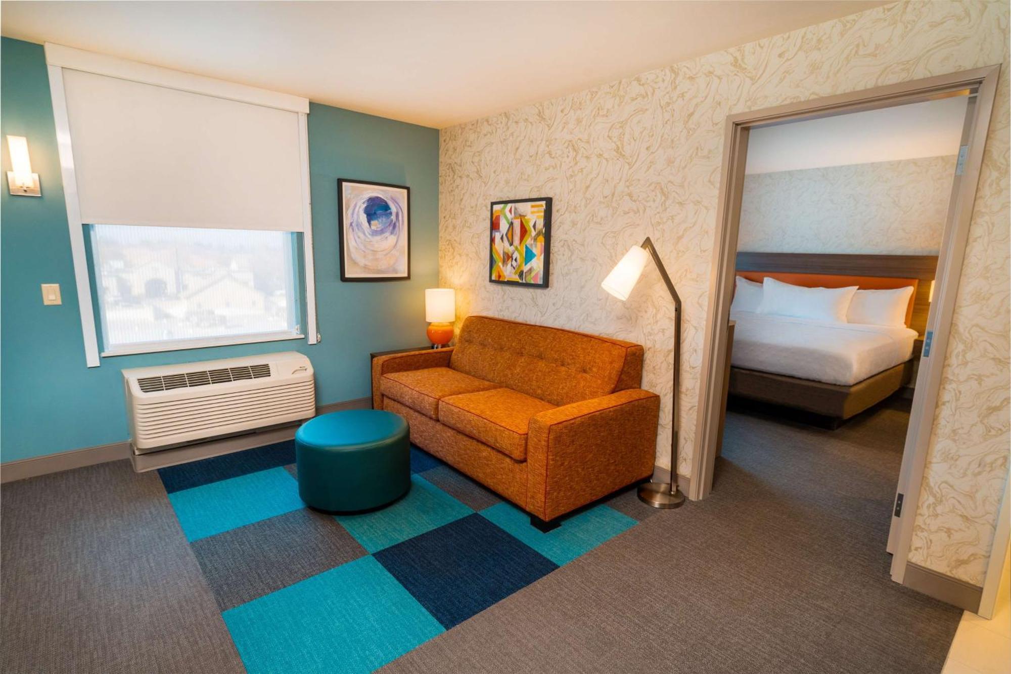 One-Bedroom King Suite Non-Smoking