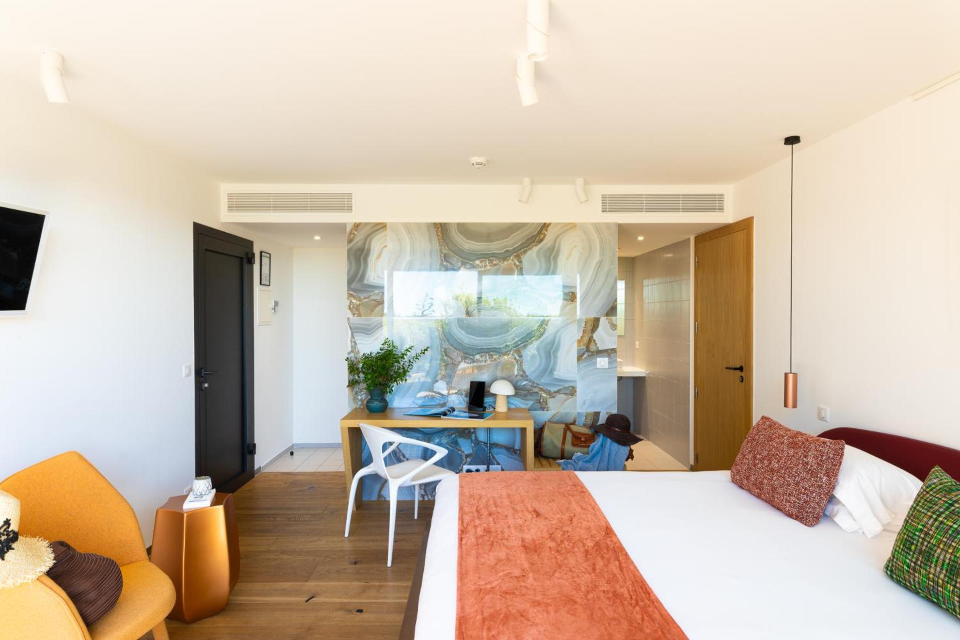 Deluxe Double Room Citadel View