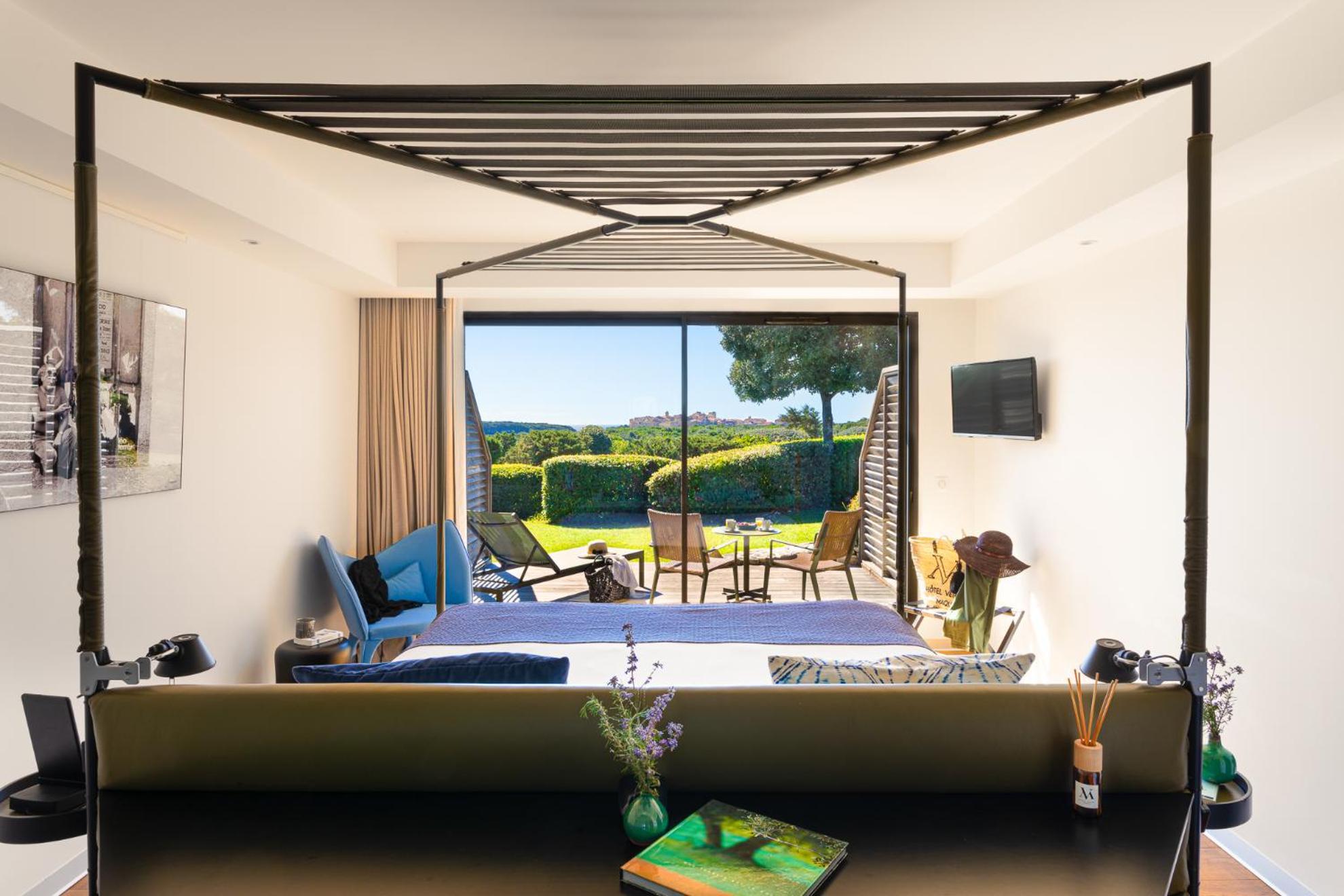 Deluxe Double Room Citadel View