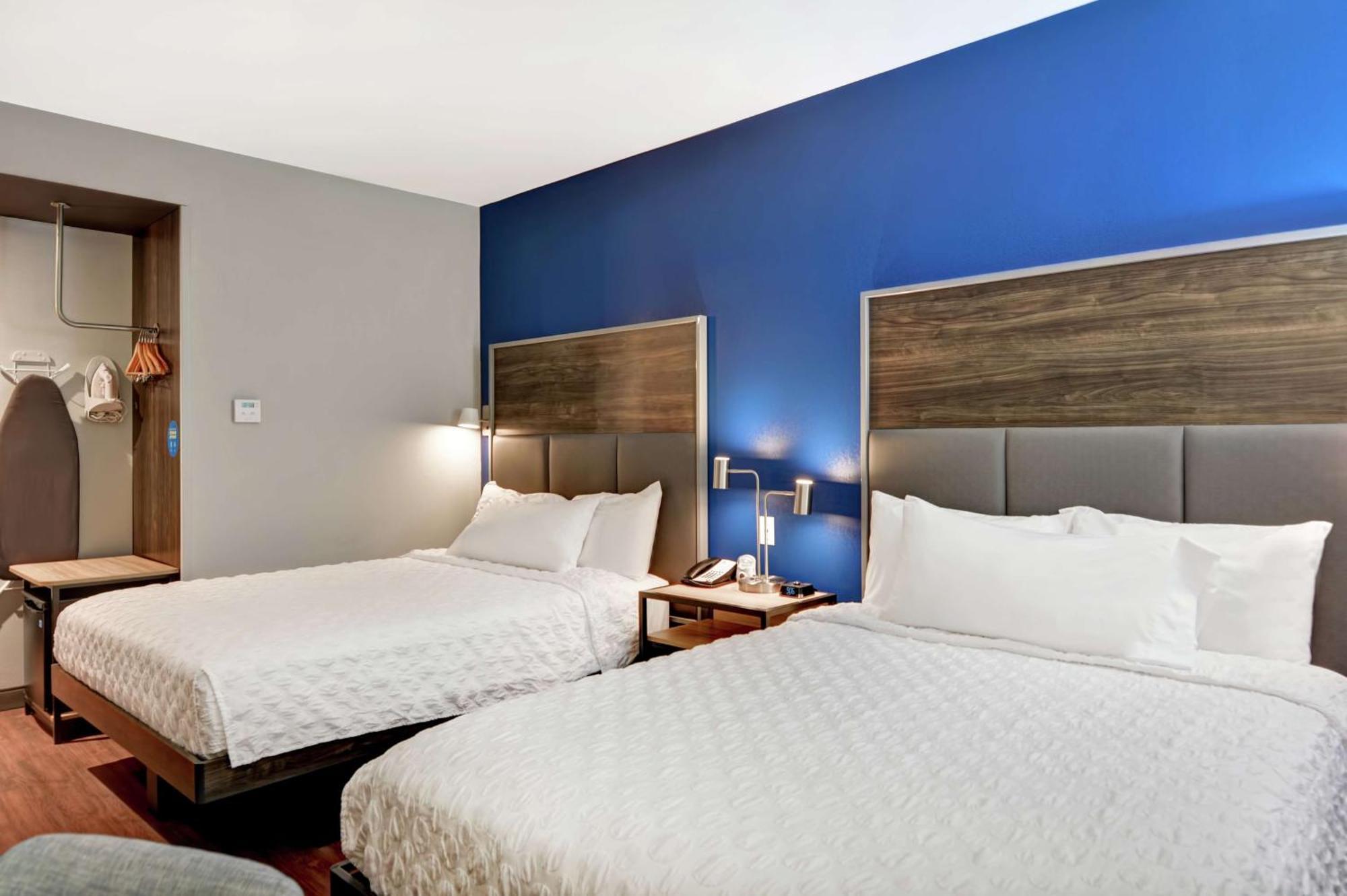 Queen Room with Two Queen Beds