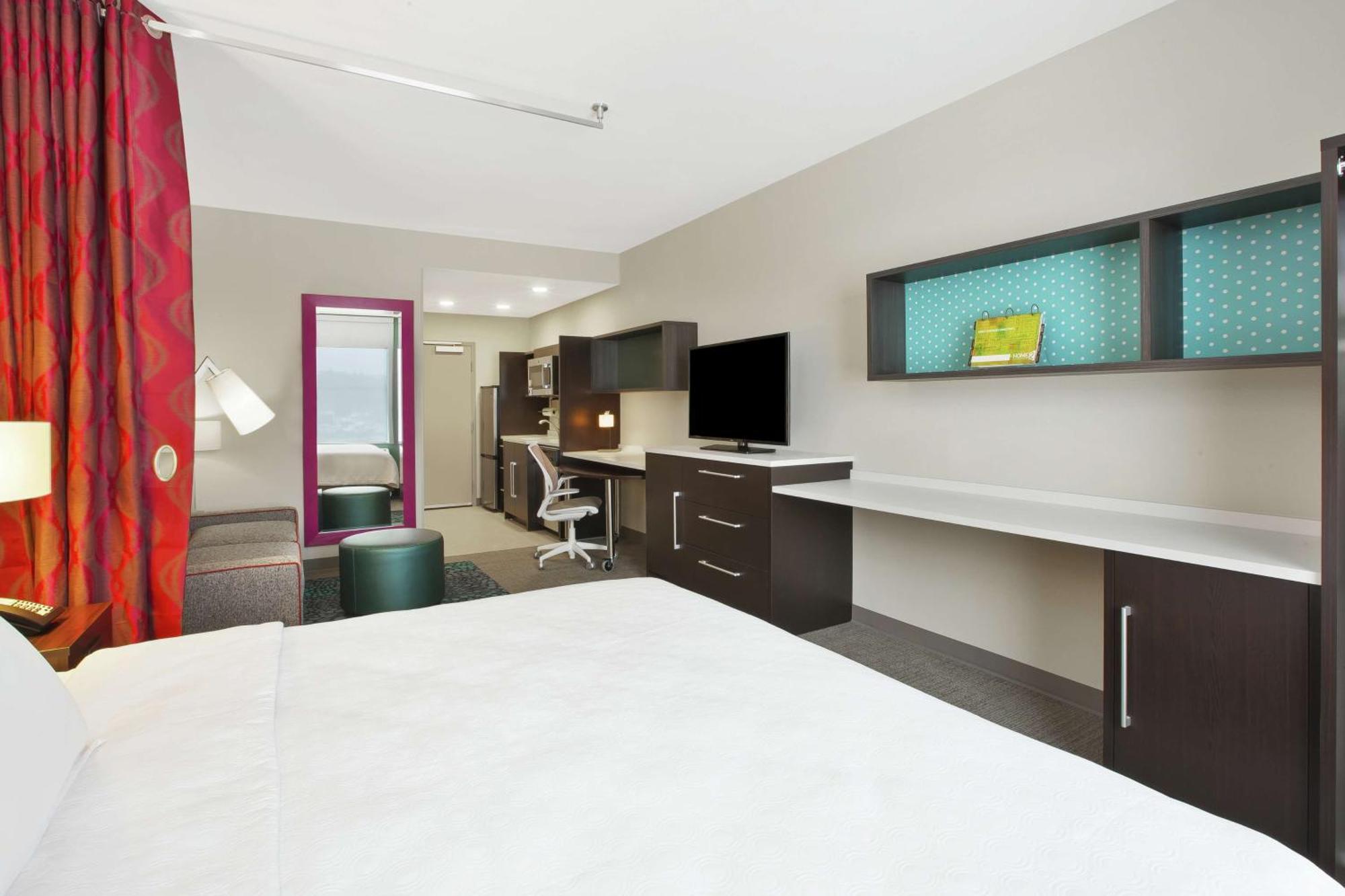 King Studio Suite Non-Smoking