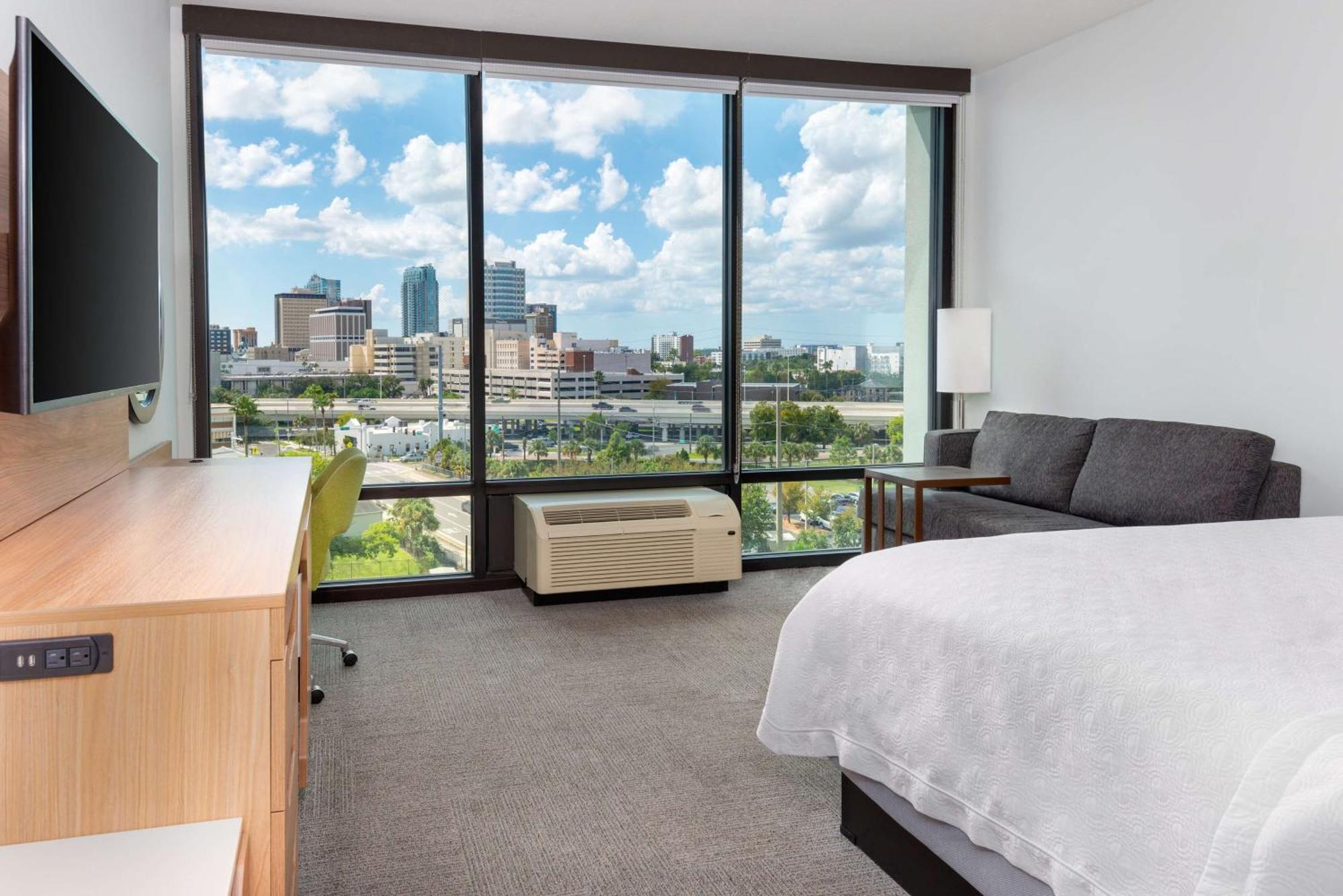 King Room with City View