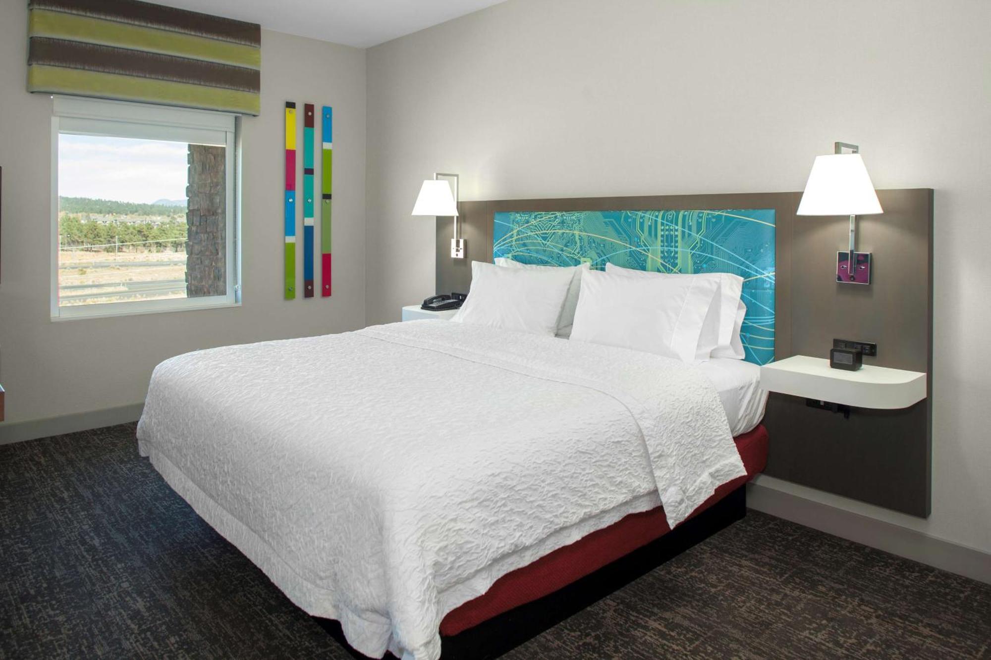 King Room Hearing Access or Non-Smoking