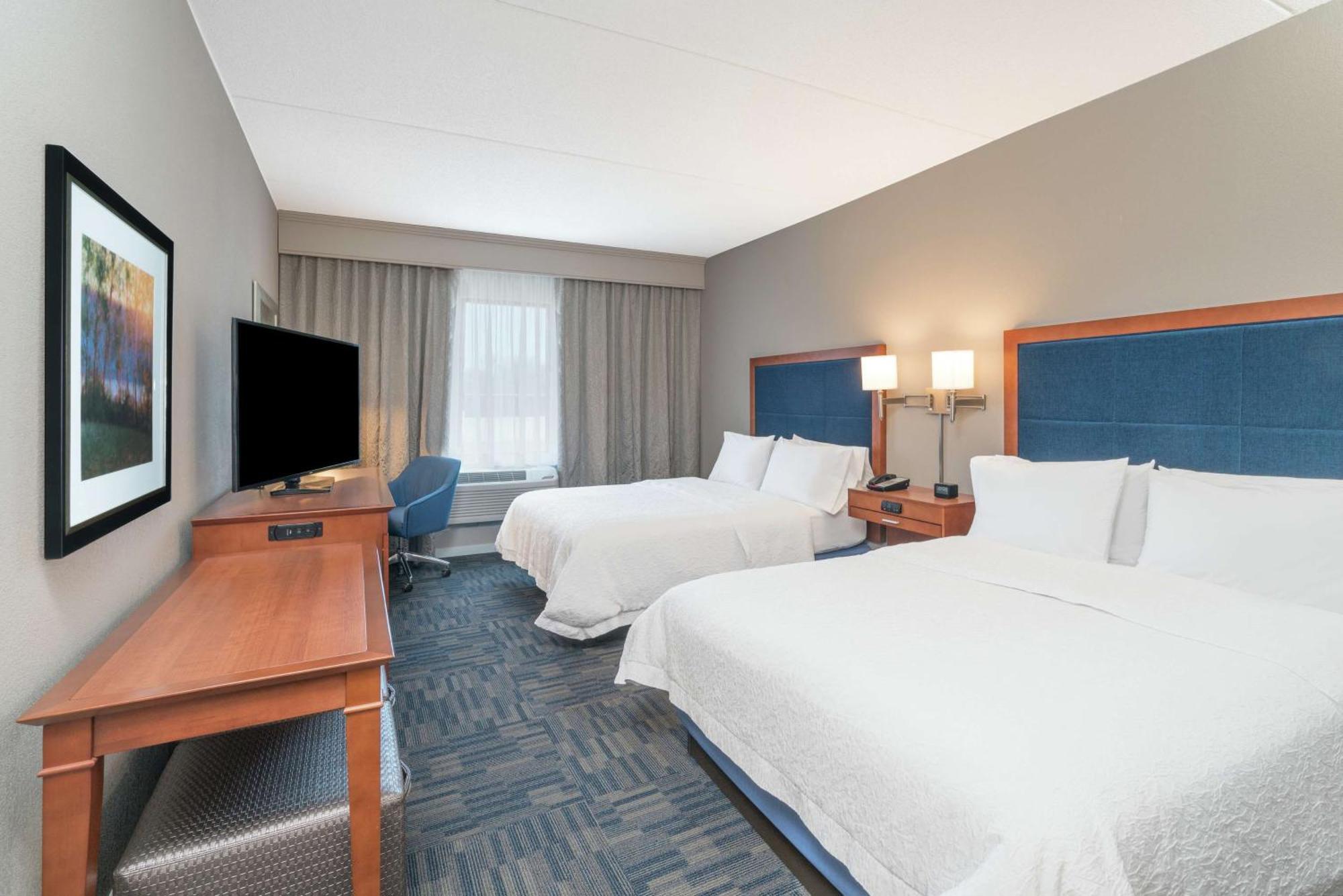Queen Room Two Queen Beds Non-Smoking