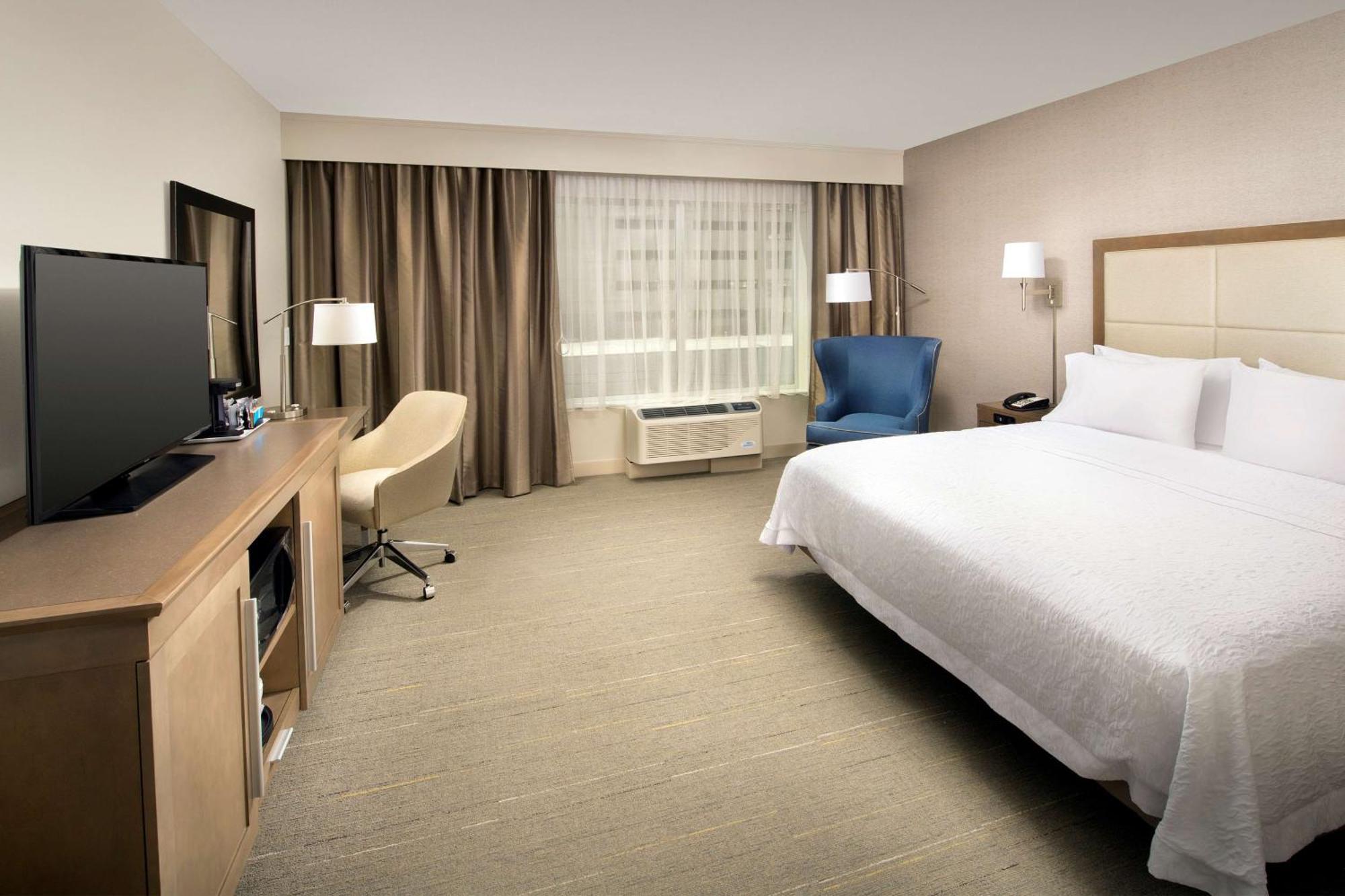 King Room Mobility Access or Non-Smoking