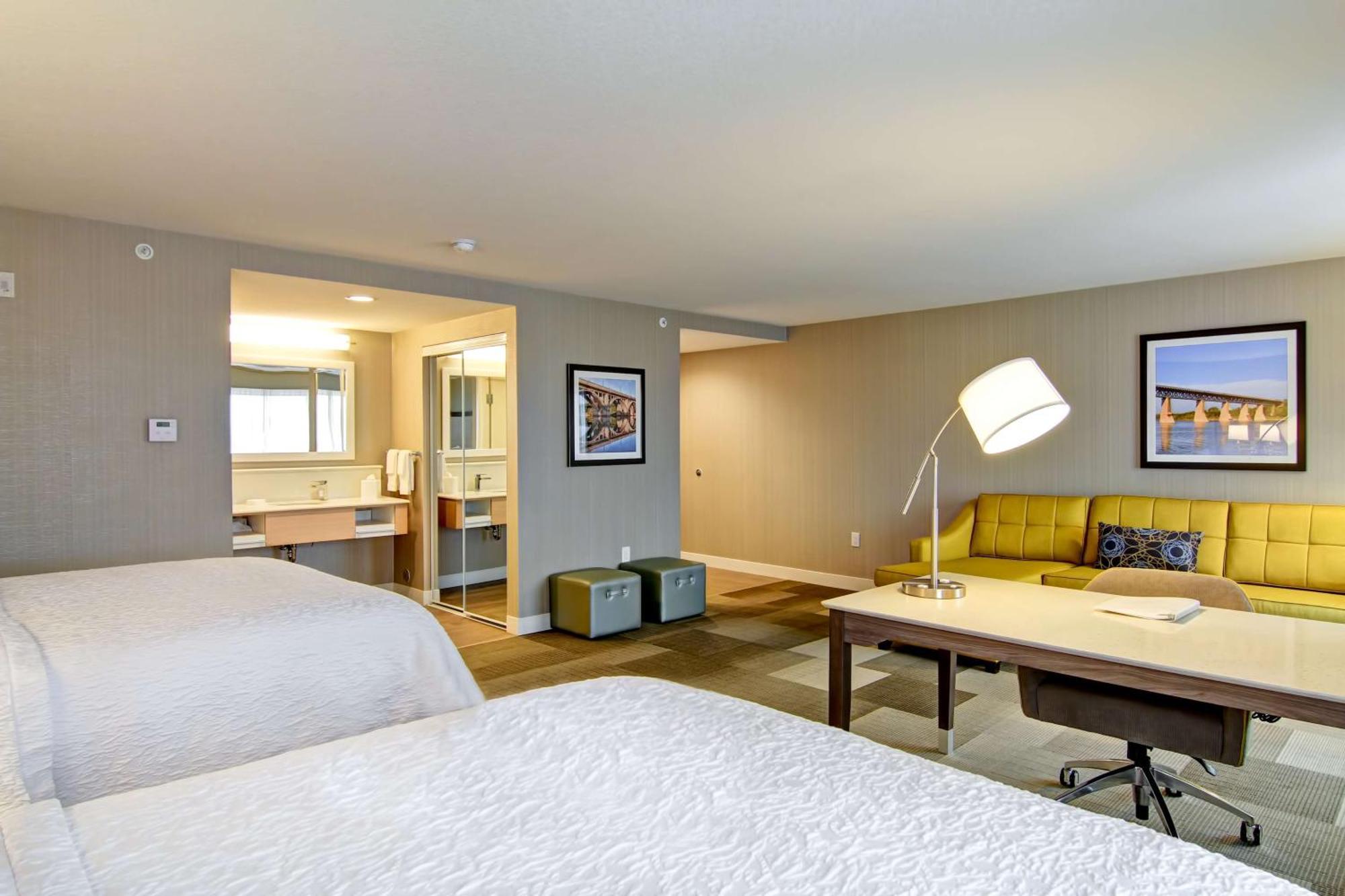Queen Studio Suite Two Queen Beds Non-Smoking