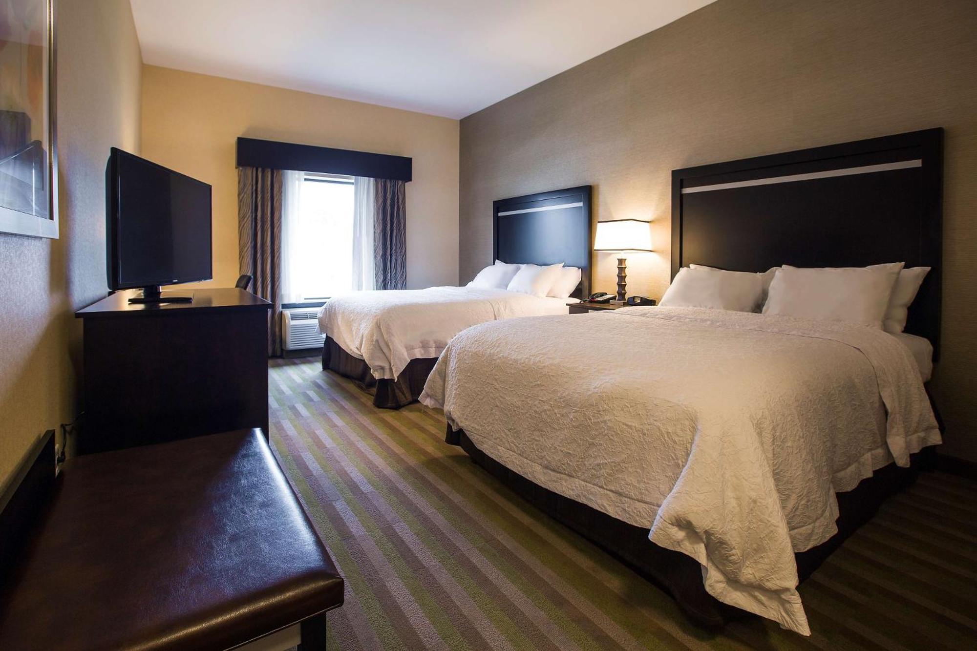 Queen Room with Two Queen Beds (4 Adults)