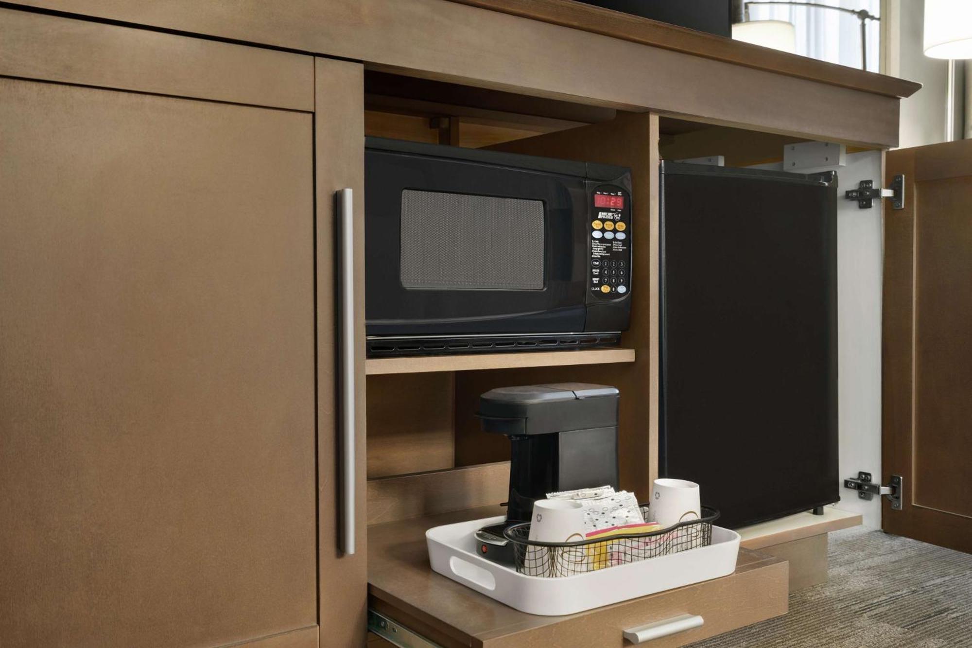 King Room Microwave Refrigerator